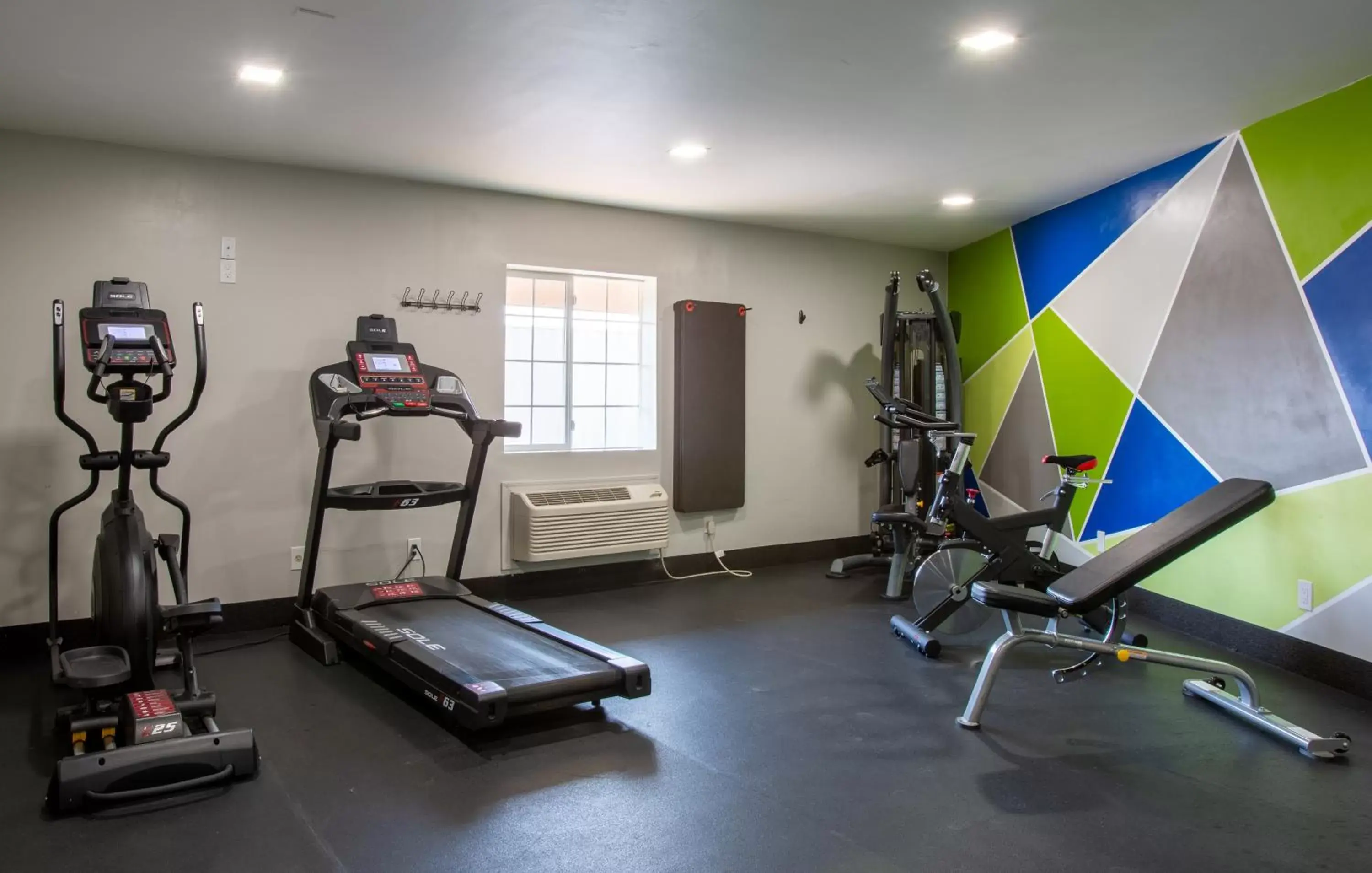 Fitness centre/facilities, Fitness Center/Facilities in Hotel Elev8 Flagstaff I-40 Exit 198 Butler Ave