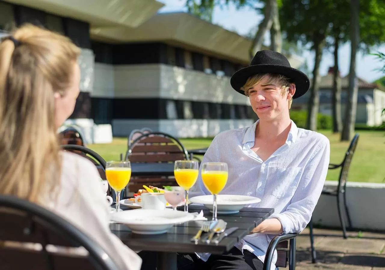 Patio in Hotel Bellevue