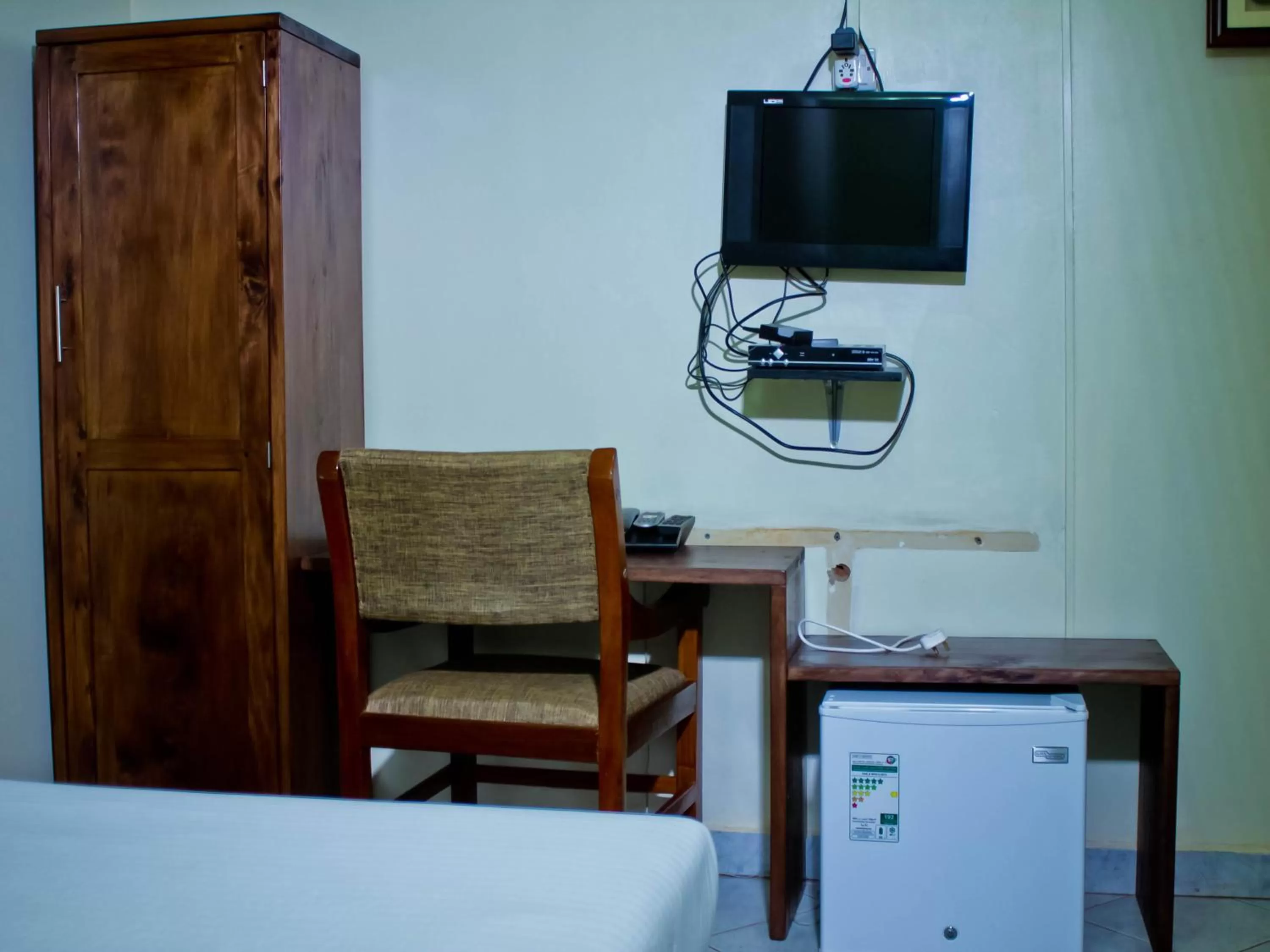 TV and multimedia, TV/Entertainment Center in Al-Nisaa Hotel and Spa