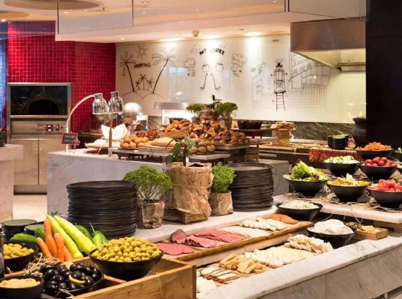 Restaurant/places to eat, Food in Radisson Blu Bosphorus Hotel