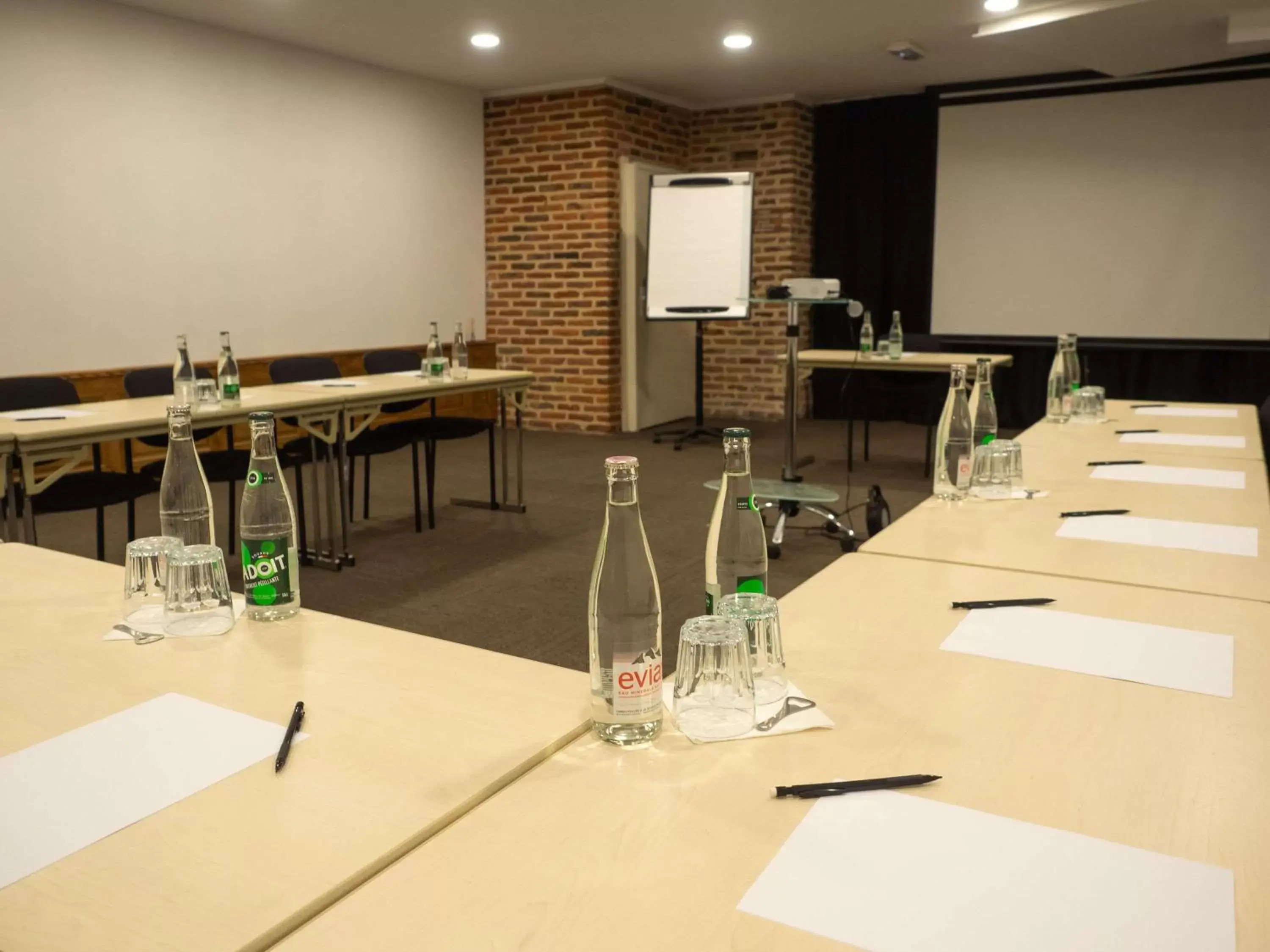 Meeting/conference room, Business Area/Conference Room in ibis Douai Centre