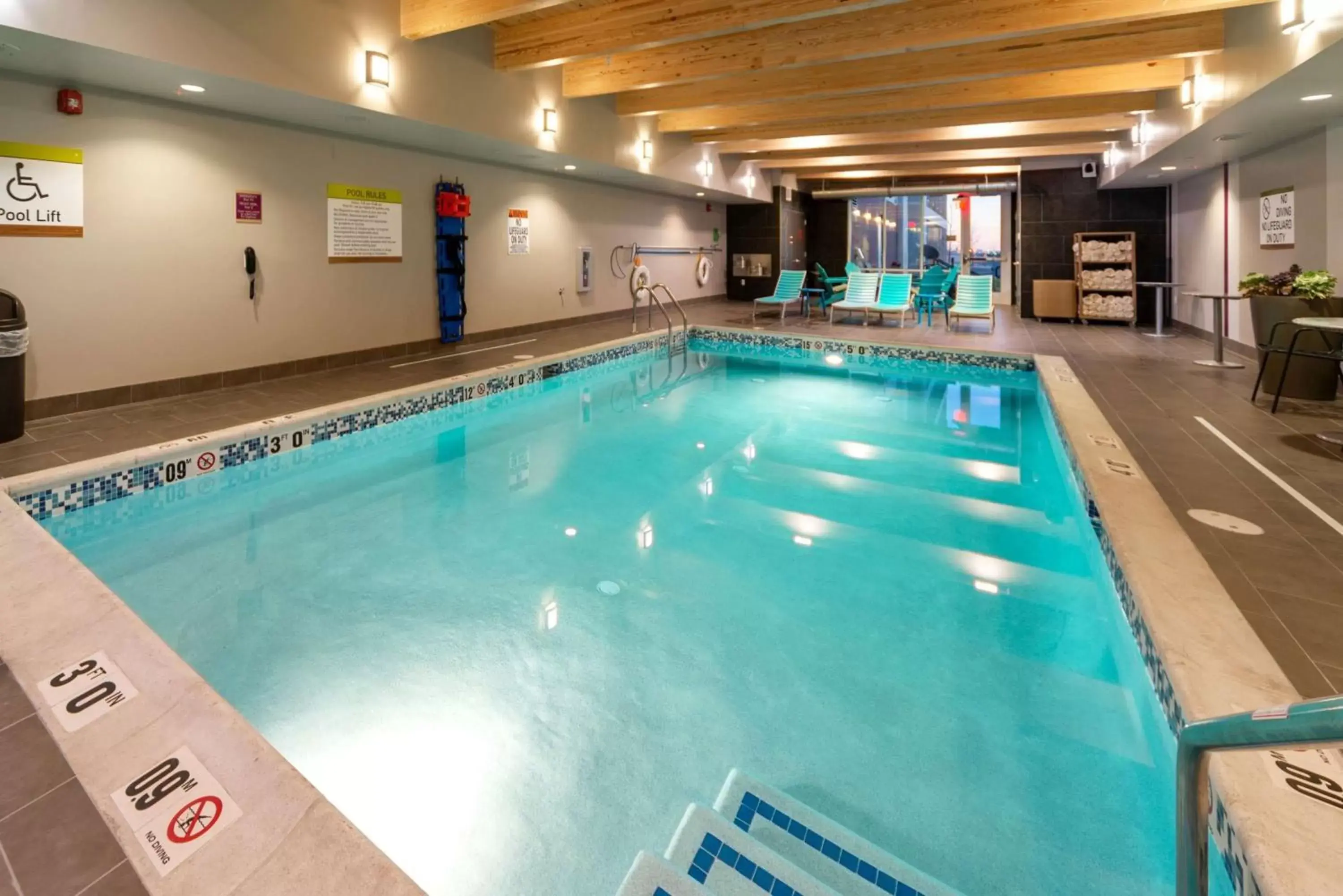 Pool view, Swimming Pool in Home2 Suites By Hilton Newark Airport