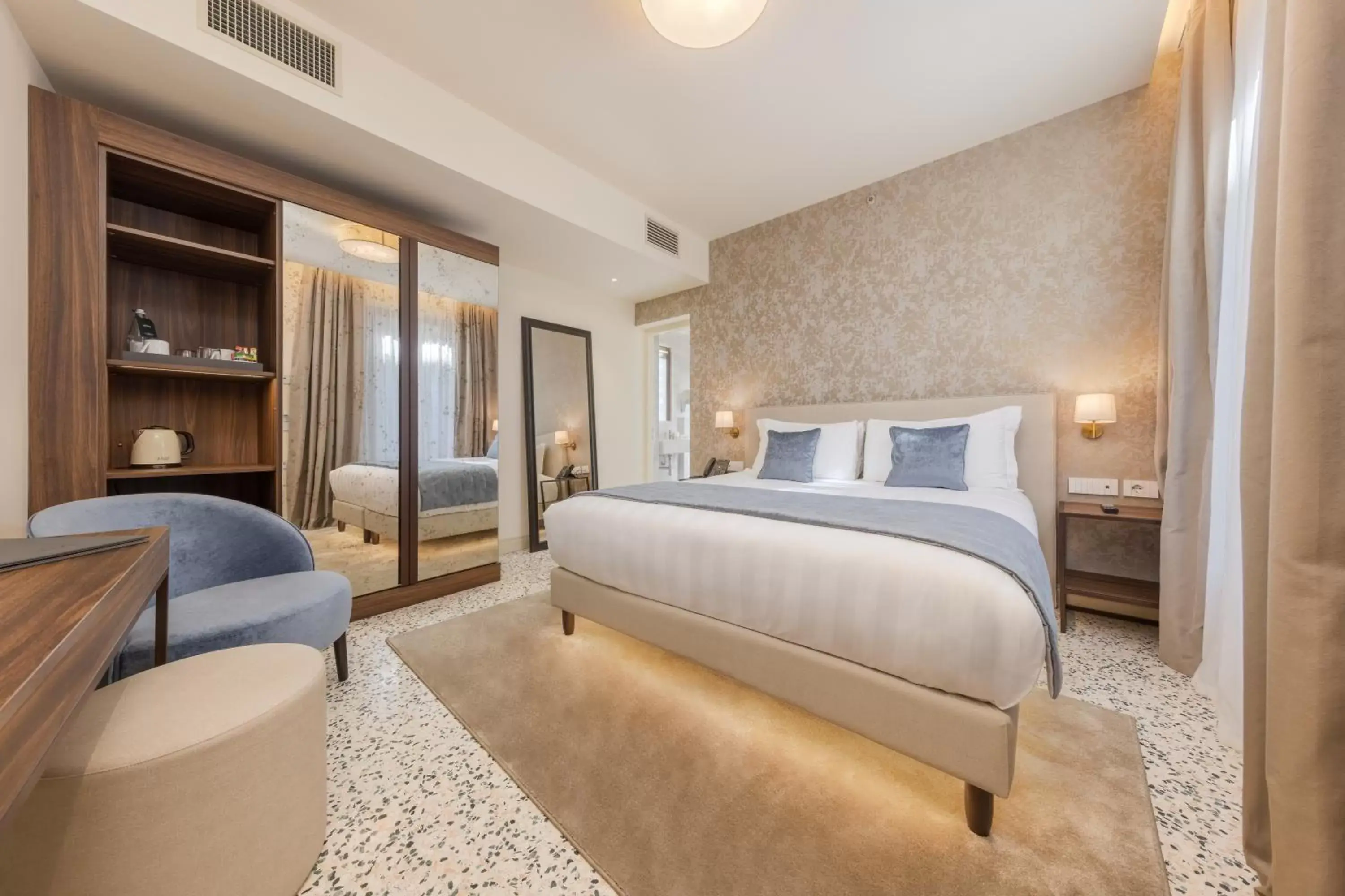 Bed in Palazzo Keller Bed in Palazzo Keller