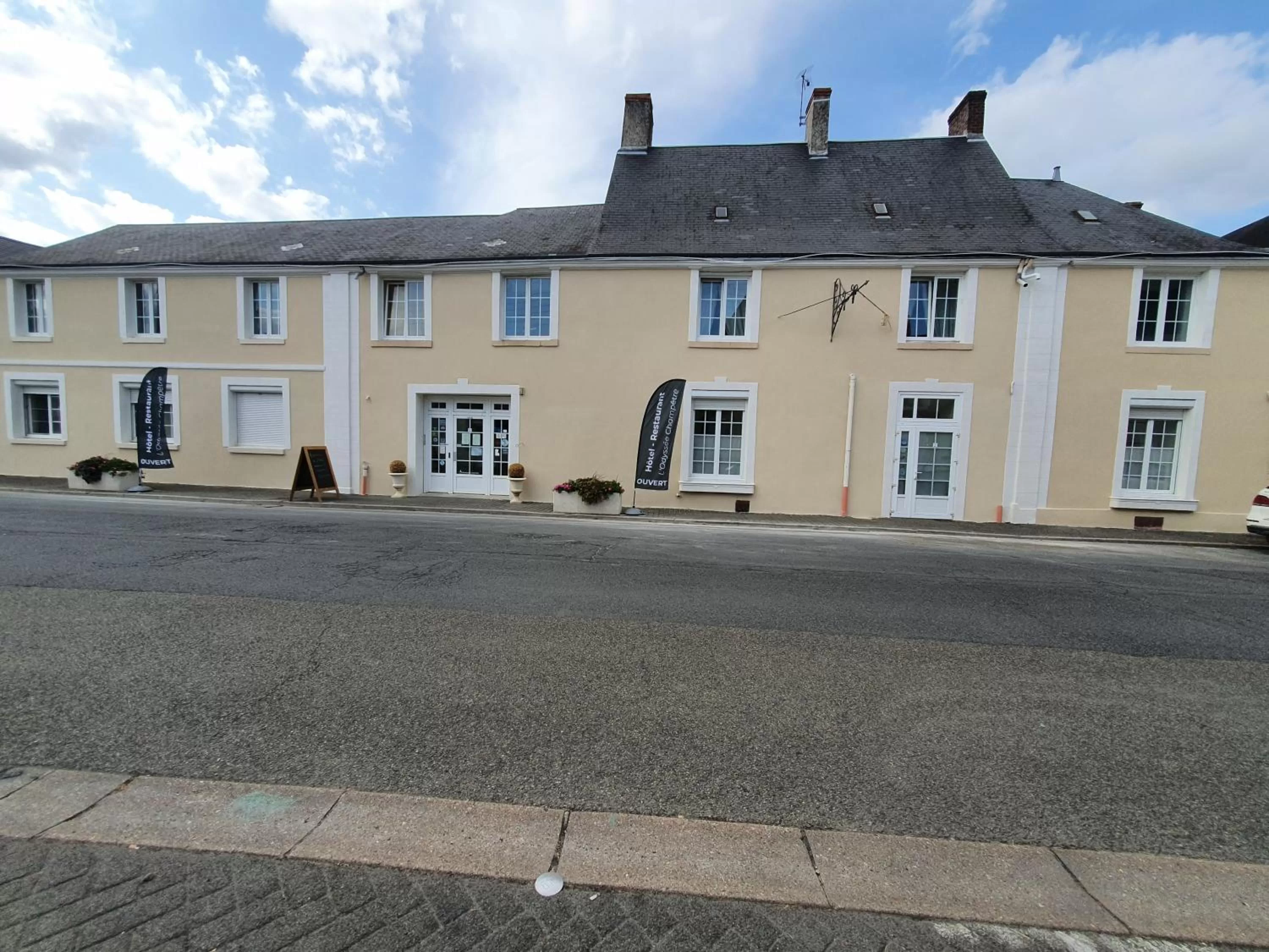 Logis Hôtel Restaurant L'Odyssée Champêtre