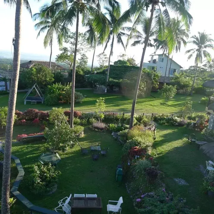 Garden in The Duyan House at Sinagtala Resort