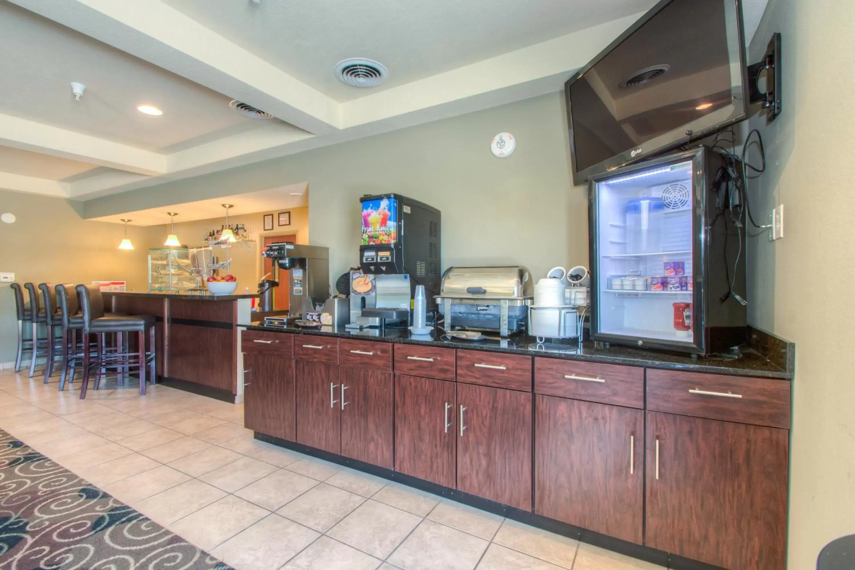 Food and drinks in Cobblestone Inn & Suites - Wray