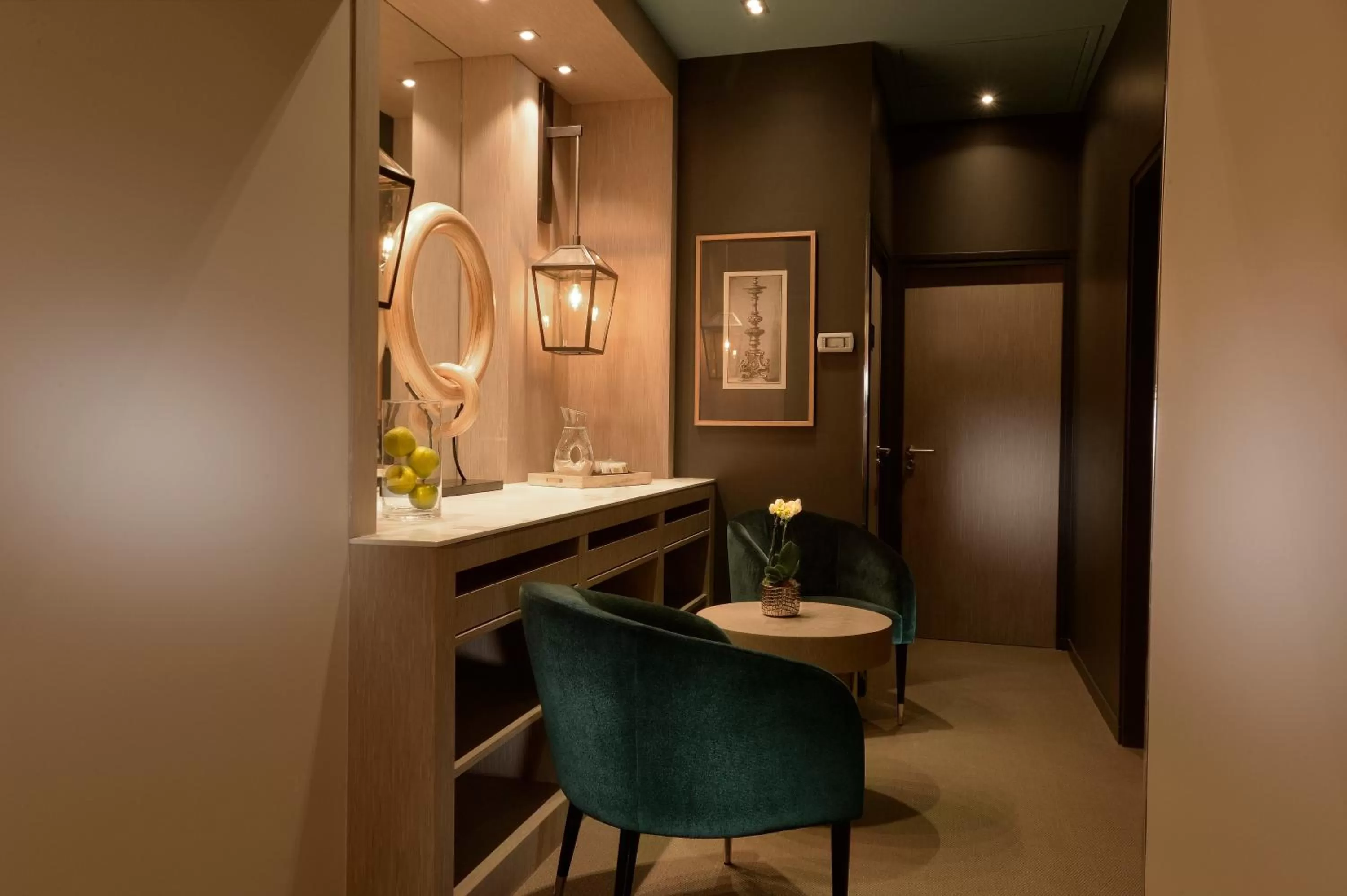 Massage in Hotel La Lanterne & Spa By Timhotel