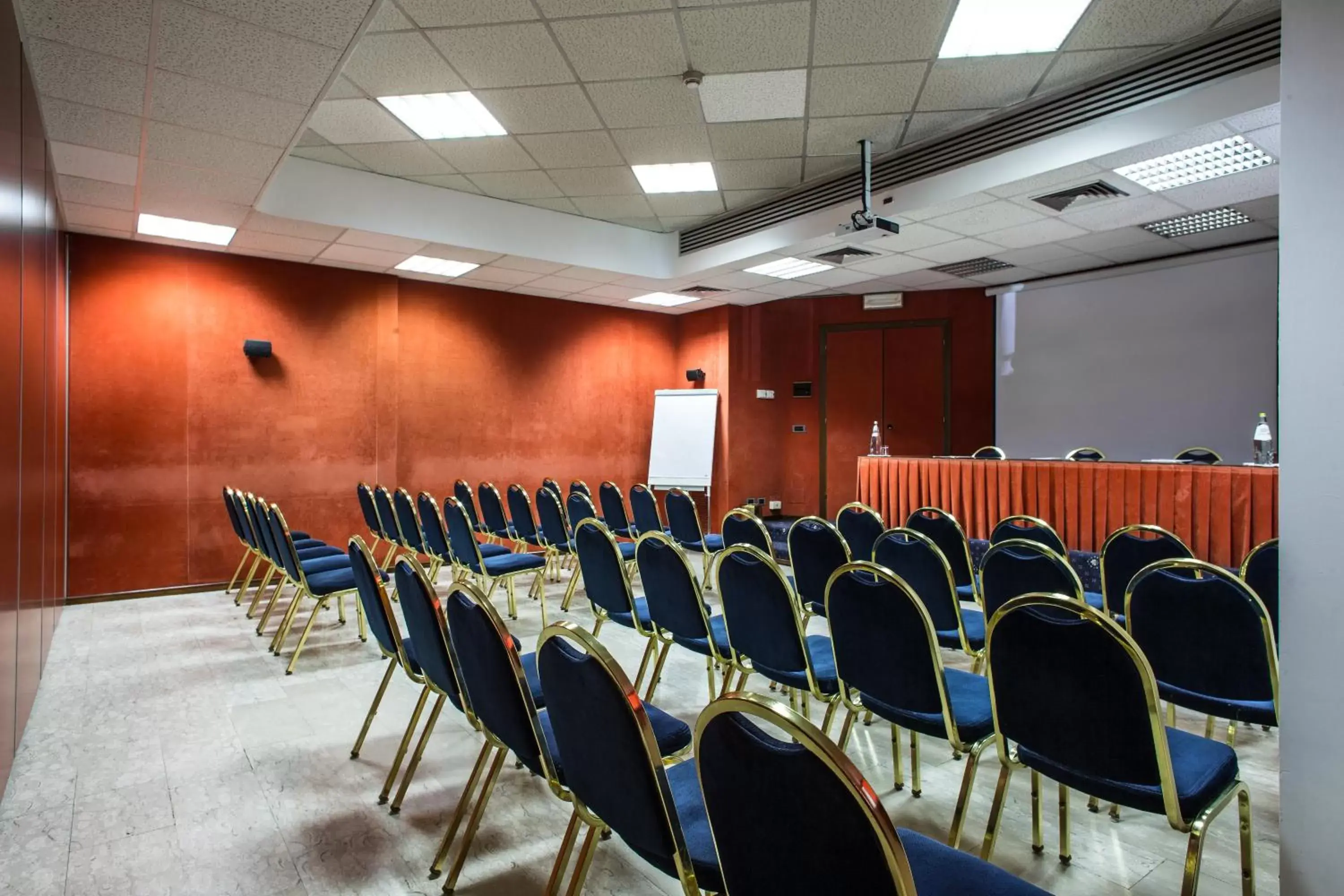 Meeting/conference room in Hotel Mirage