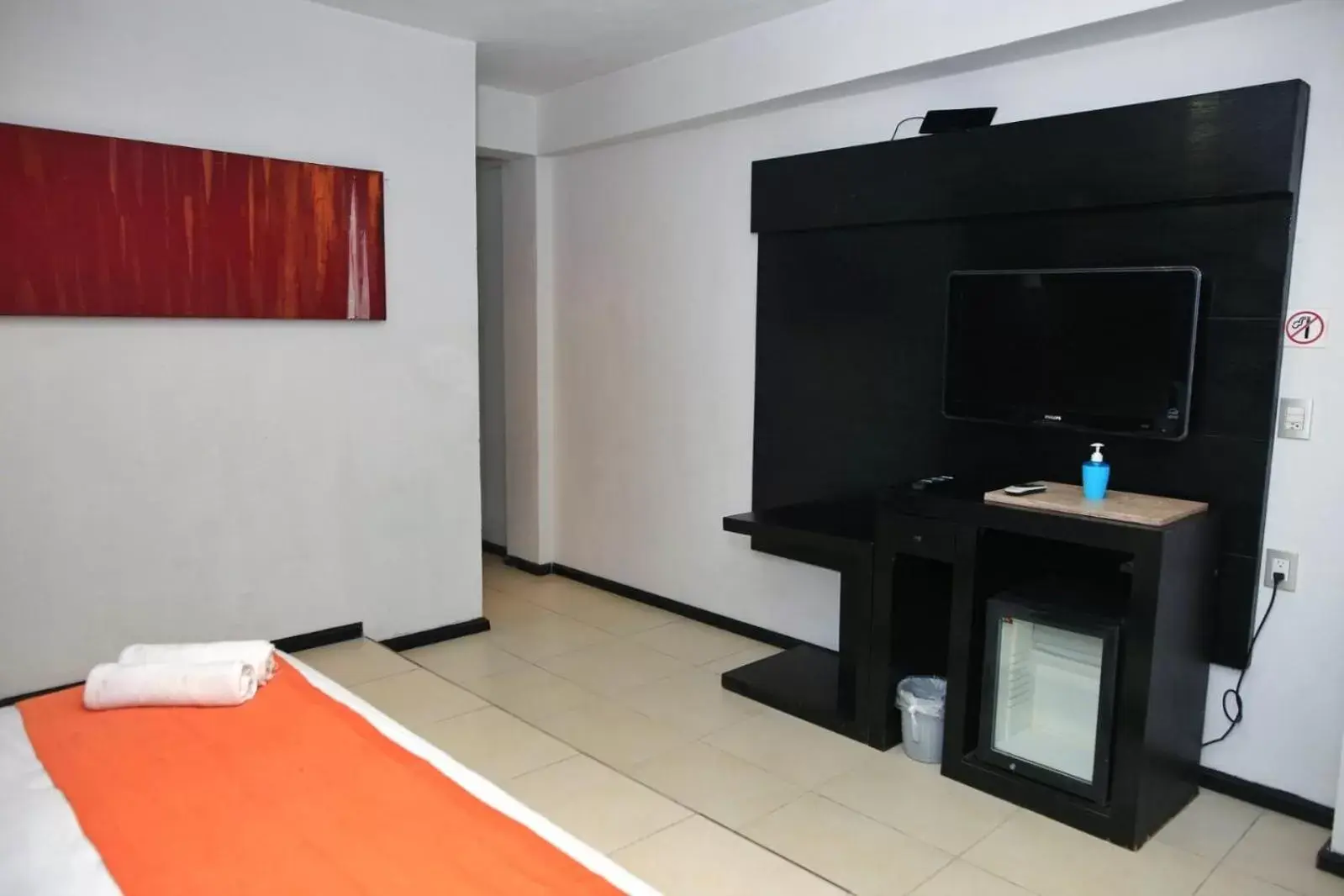 TV/Entertainment Center in BLVD Hotel - 5th Avenue, Playa del Carmen