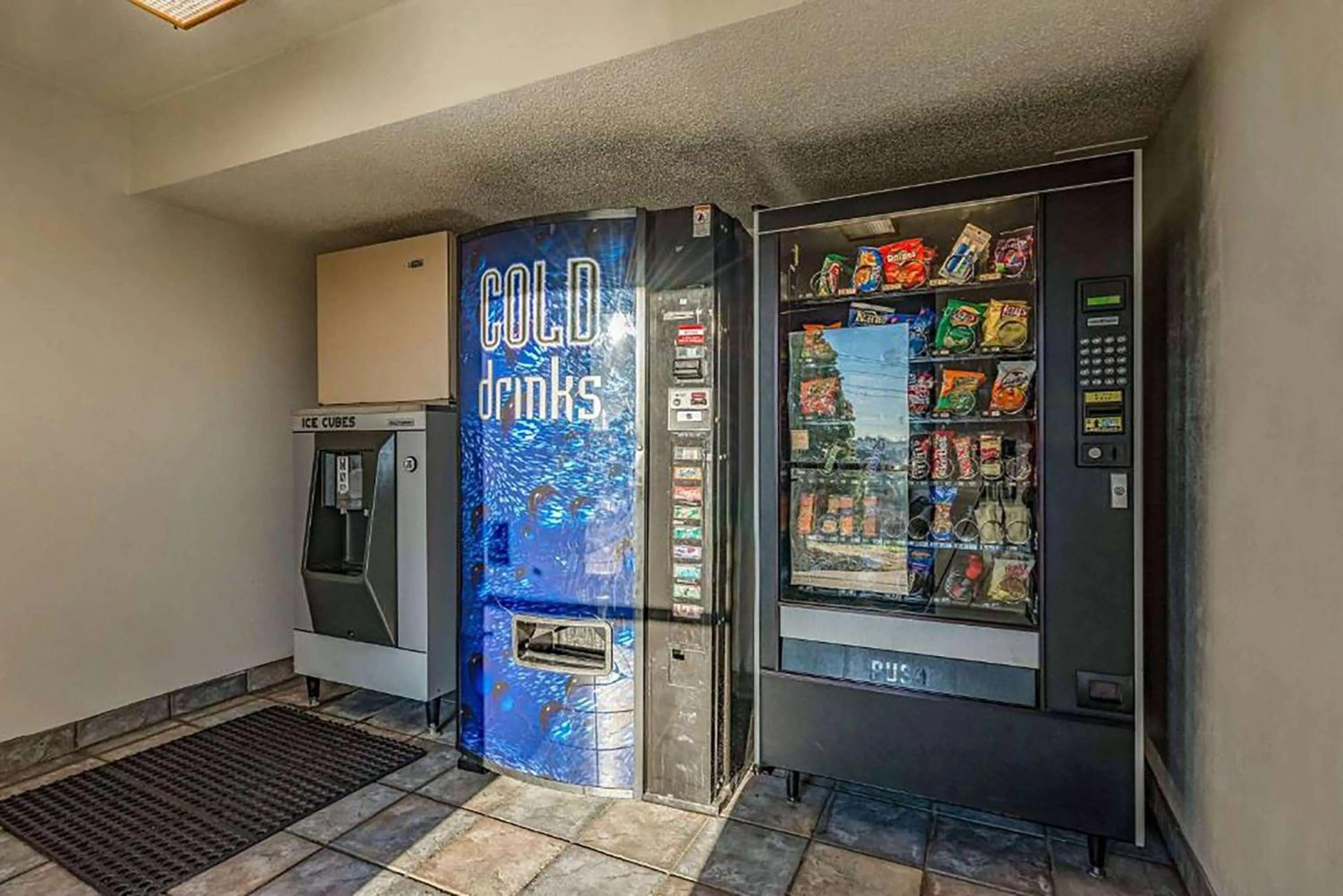 Other in Motel 6-Cincinnati, OH - Central - Norwood