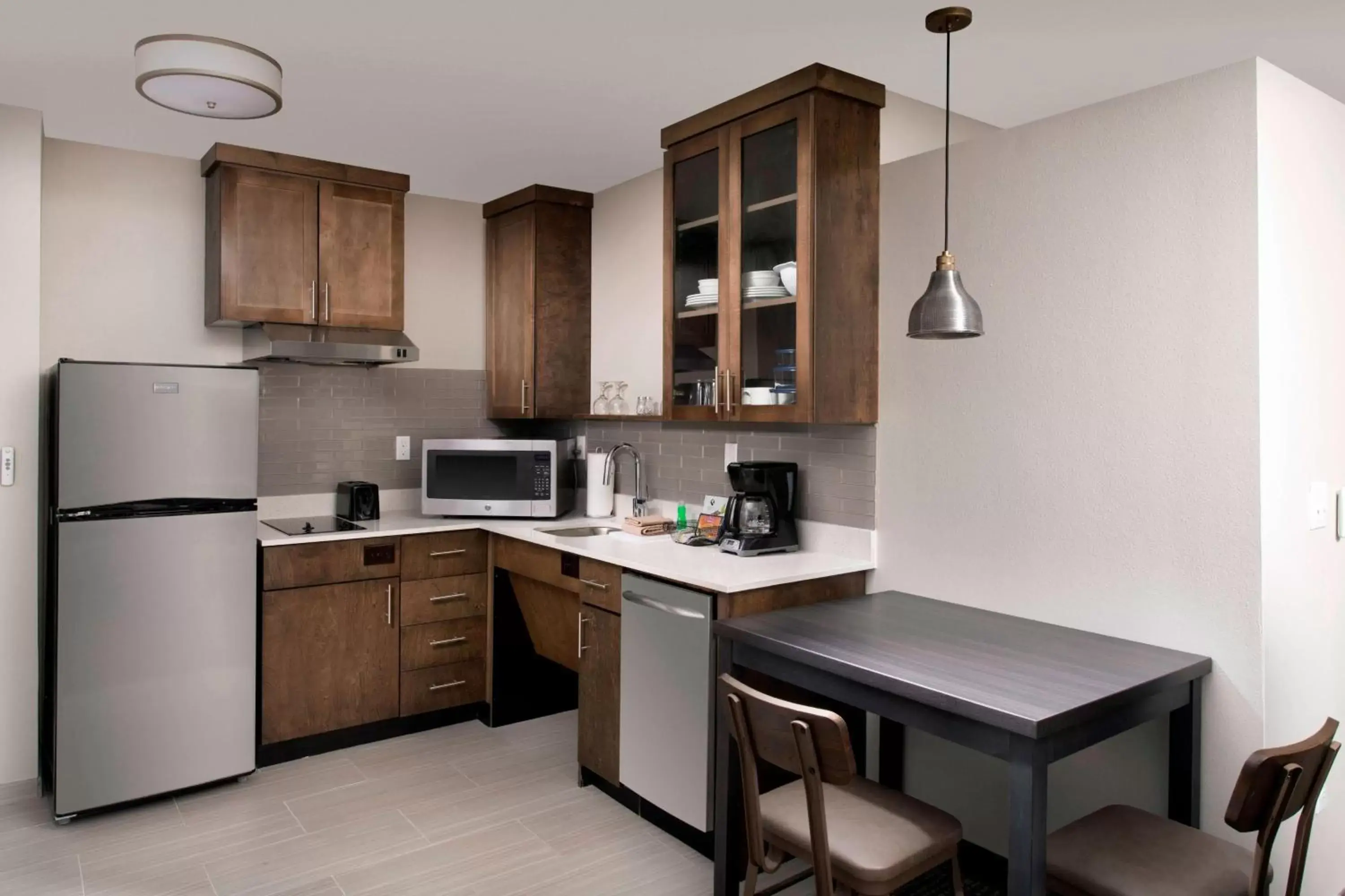 Kitchen or kitchenette, Kitchen/Kitchenette in Residence Inn by Marriott New Orleans Elmwood