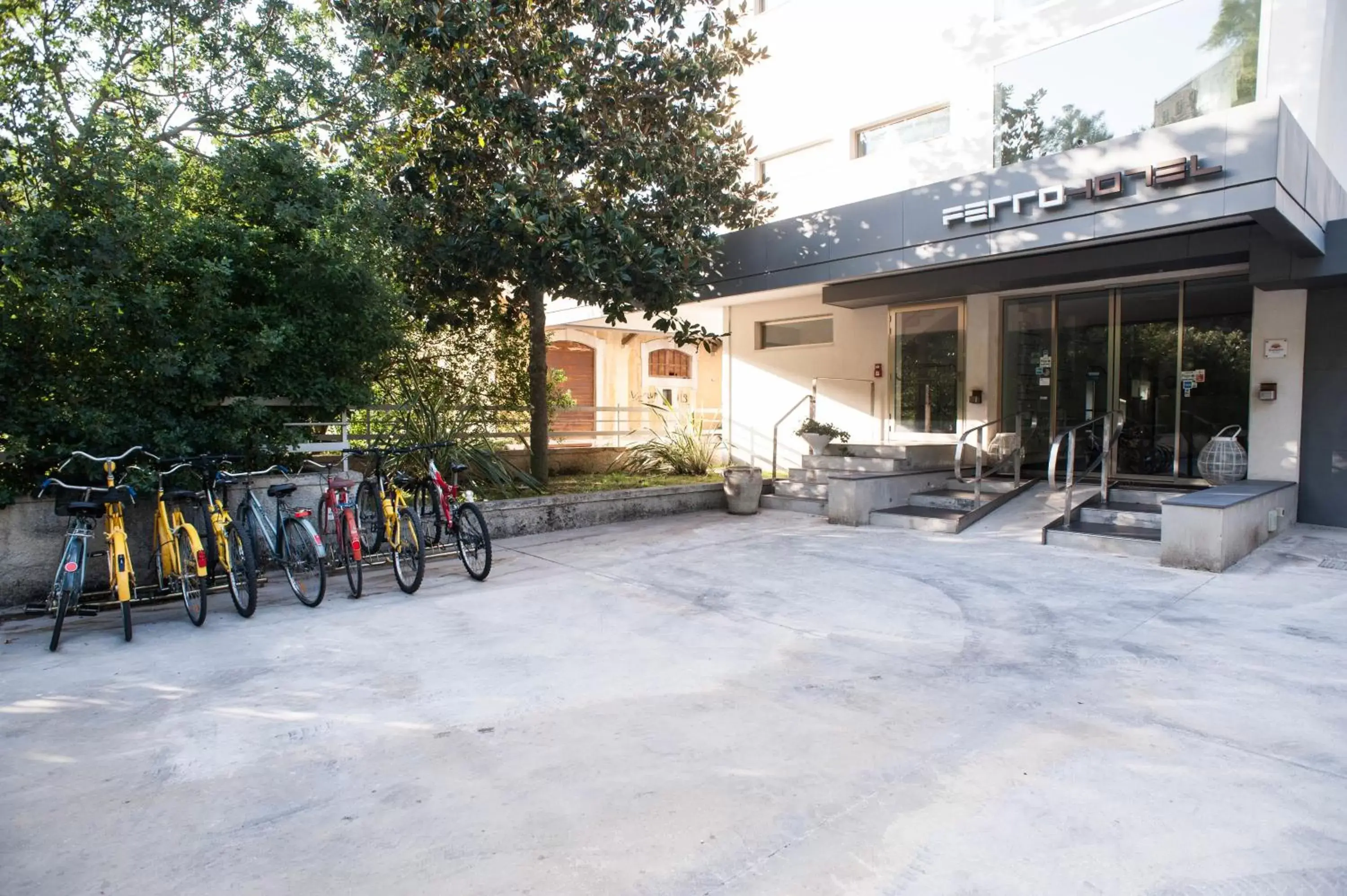 Facade/entrance in FerroHotel Facade/entrance in FerroHotel