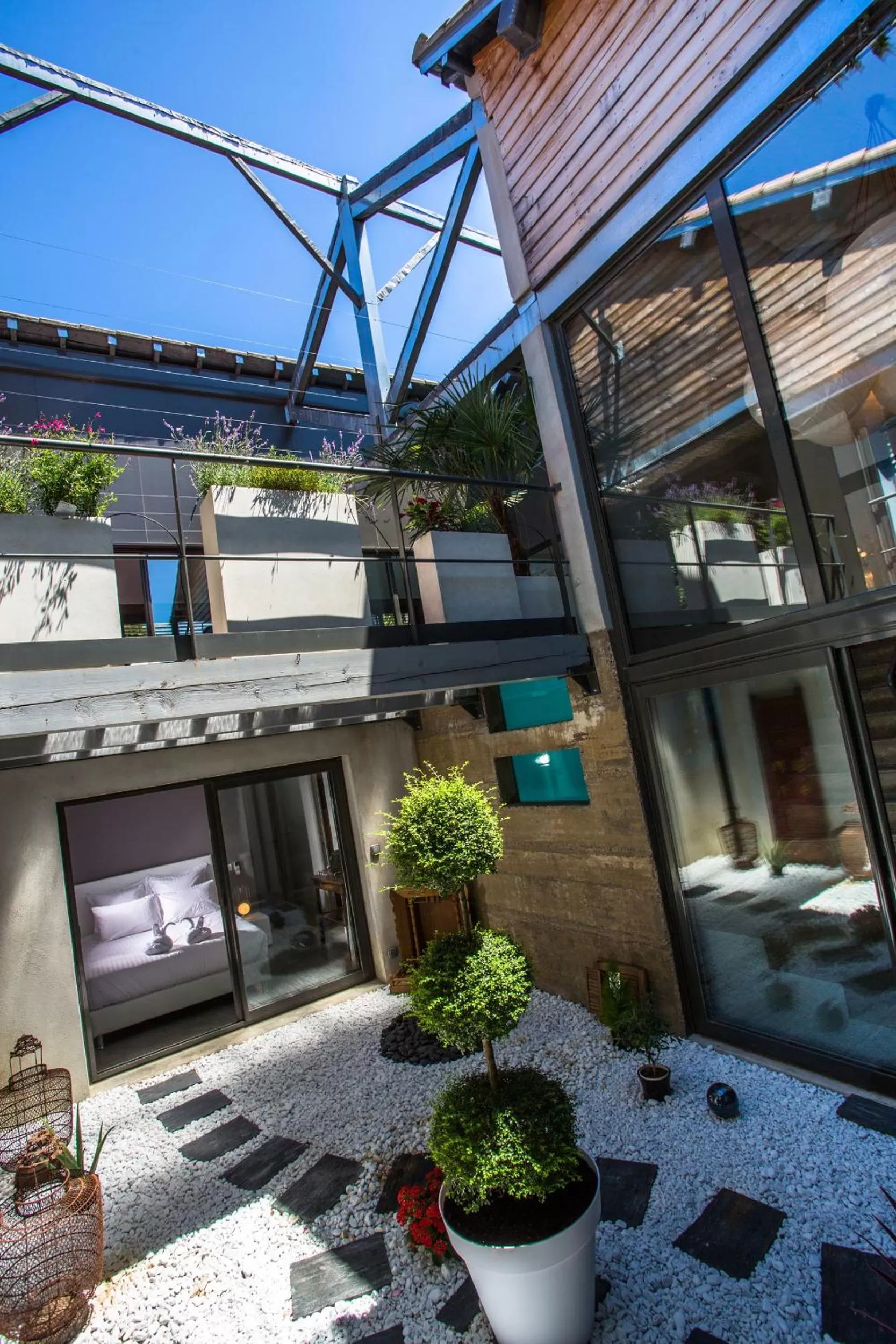 Patio in Be Loft B&B Pool & Spa