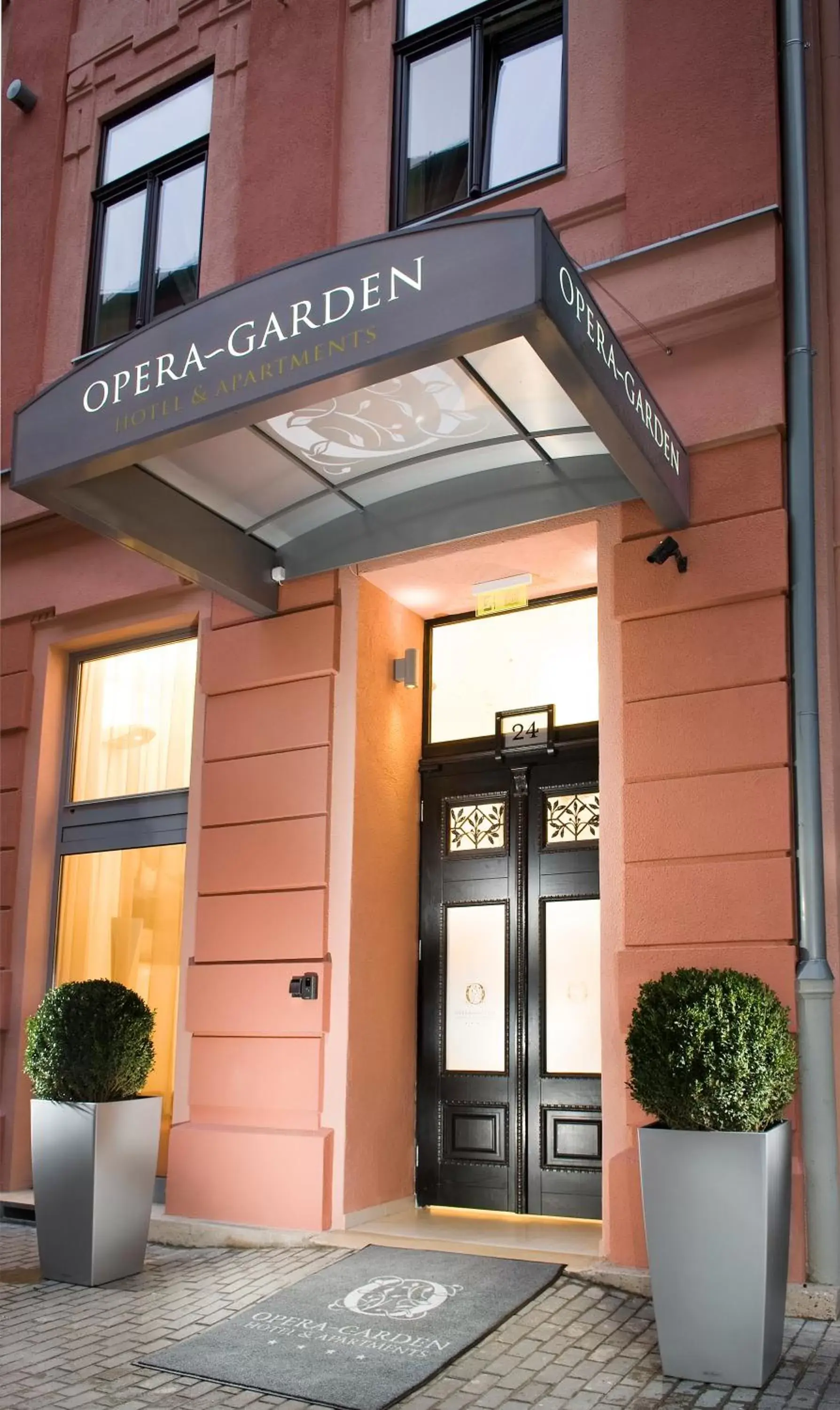 Facade/entrance in Opera Garden Hotel & Apartments