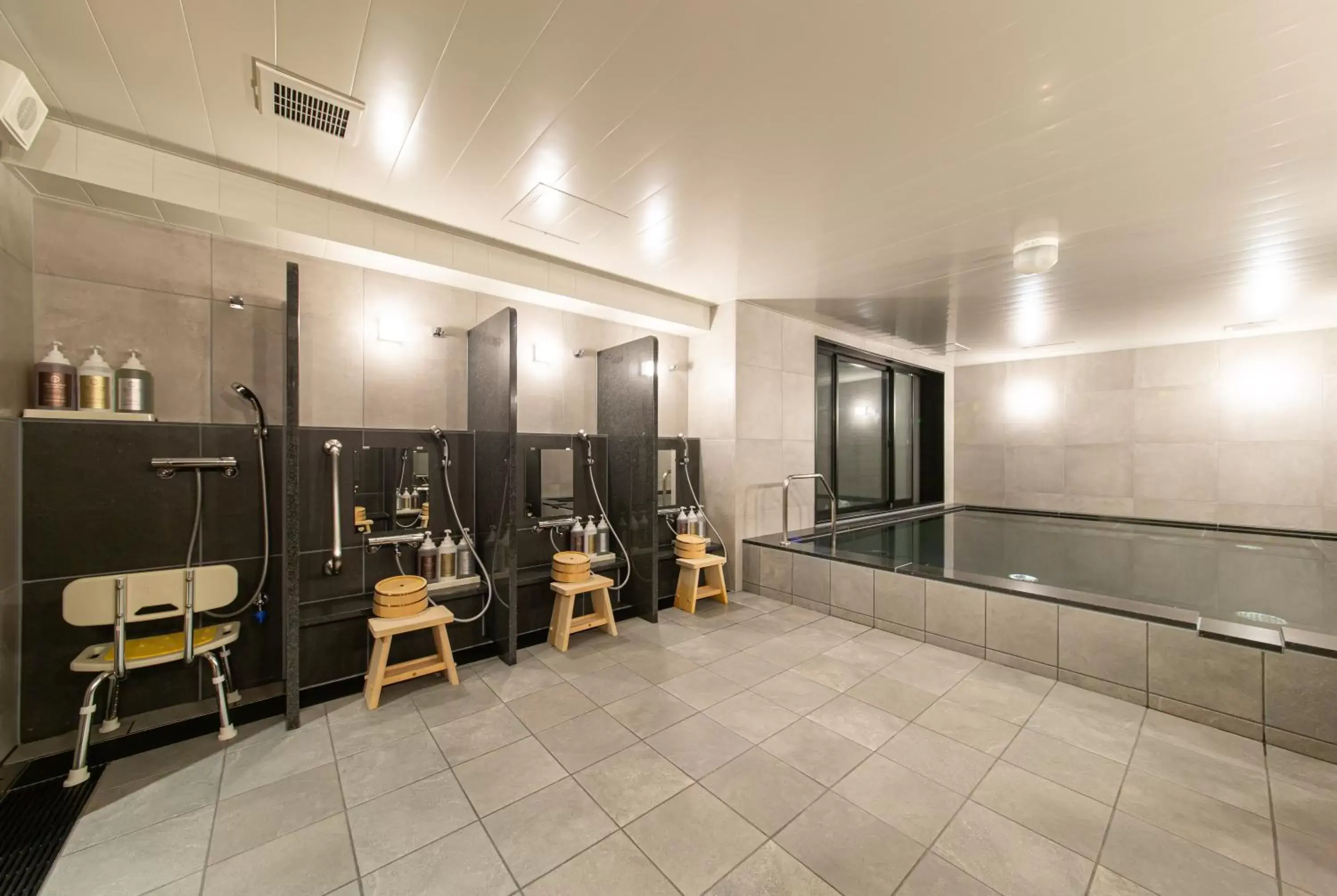 Public Bath, Bathroom in Hotel Amanek Kyoto Kawaramachi Gojo