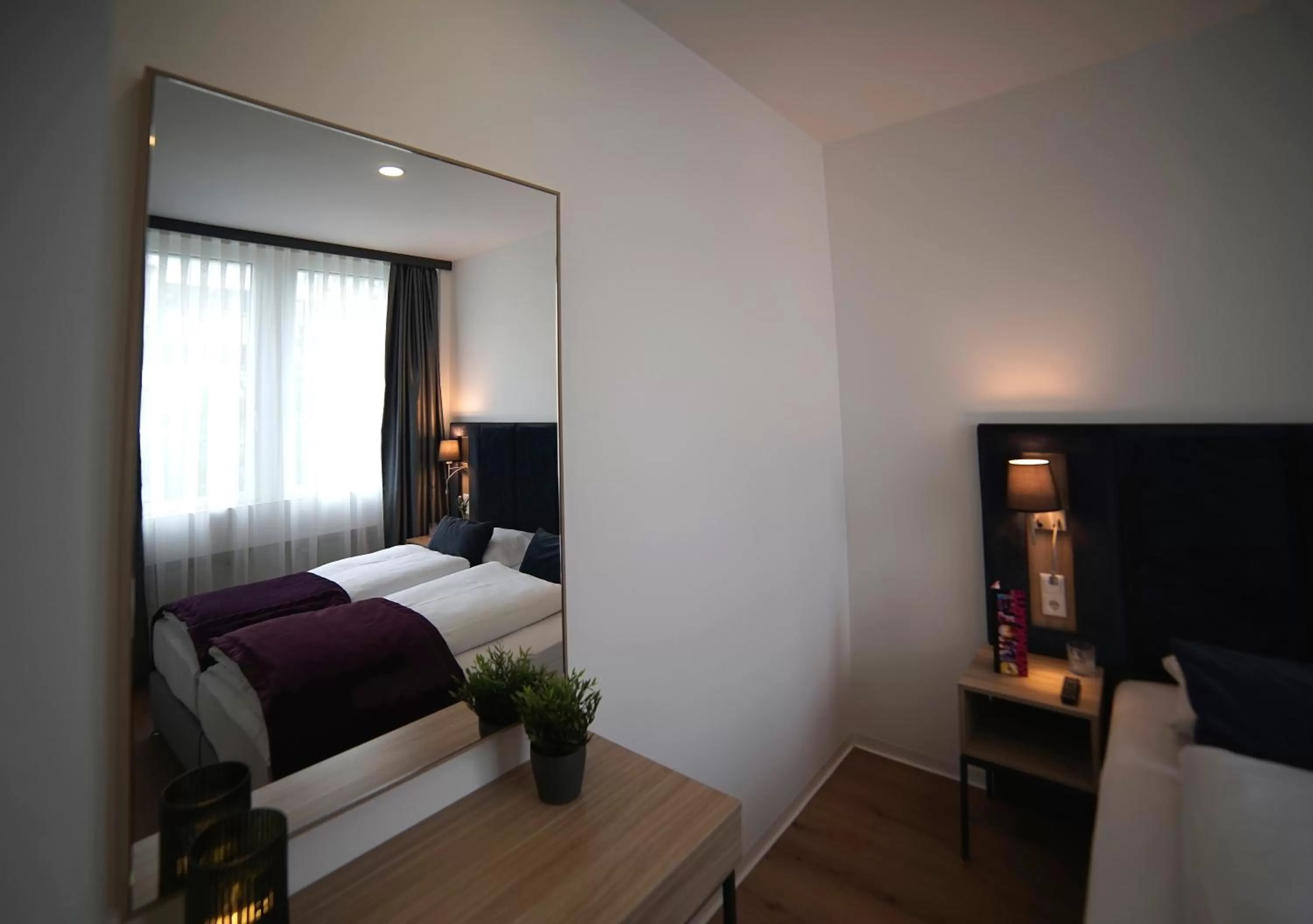 Bed in DIWOTEL by Trip Inn Frankfurt Airport Dreieich