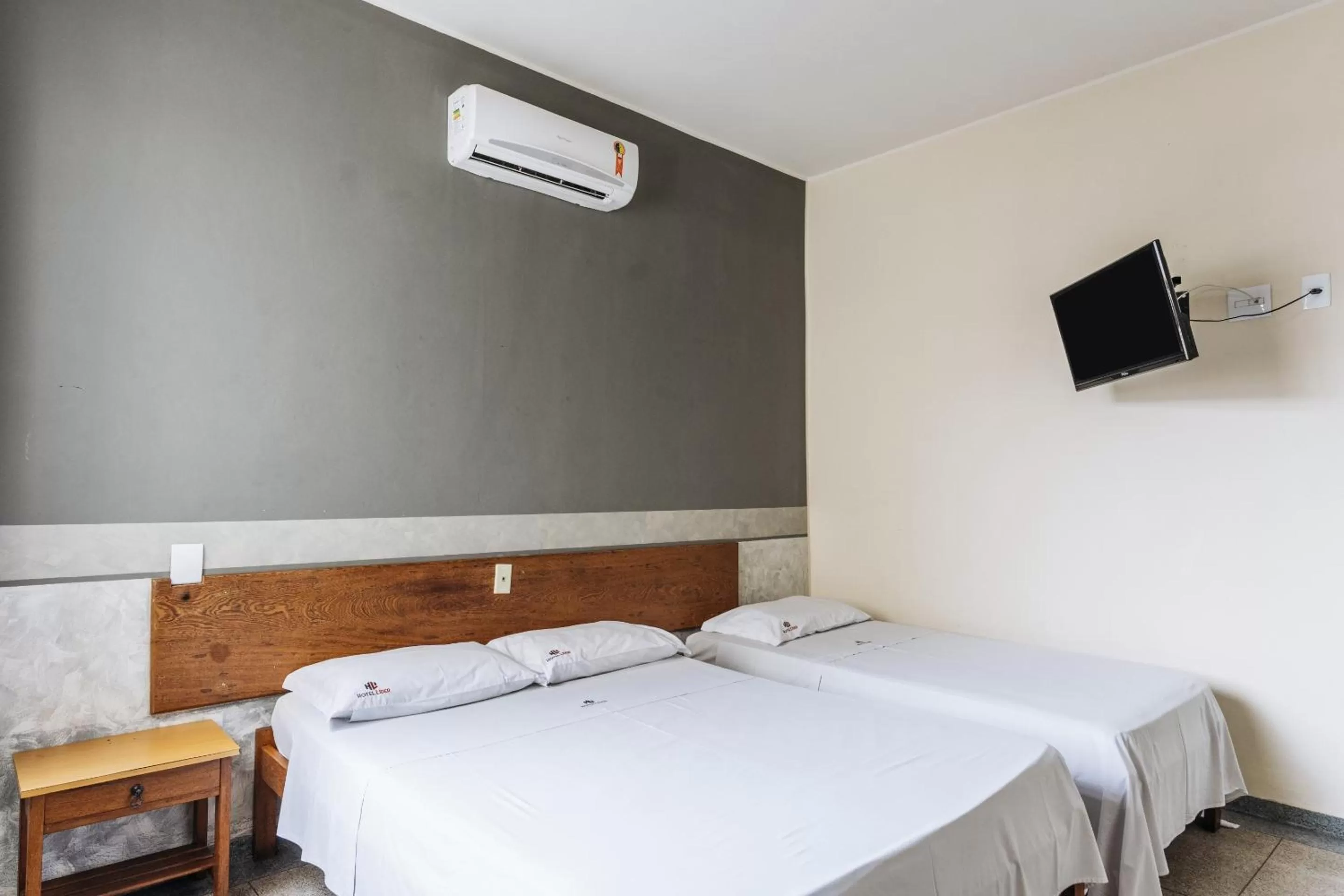 Bedroom, Bed in Hotel Líder