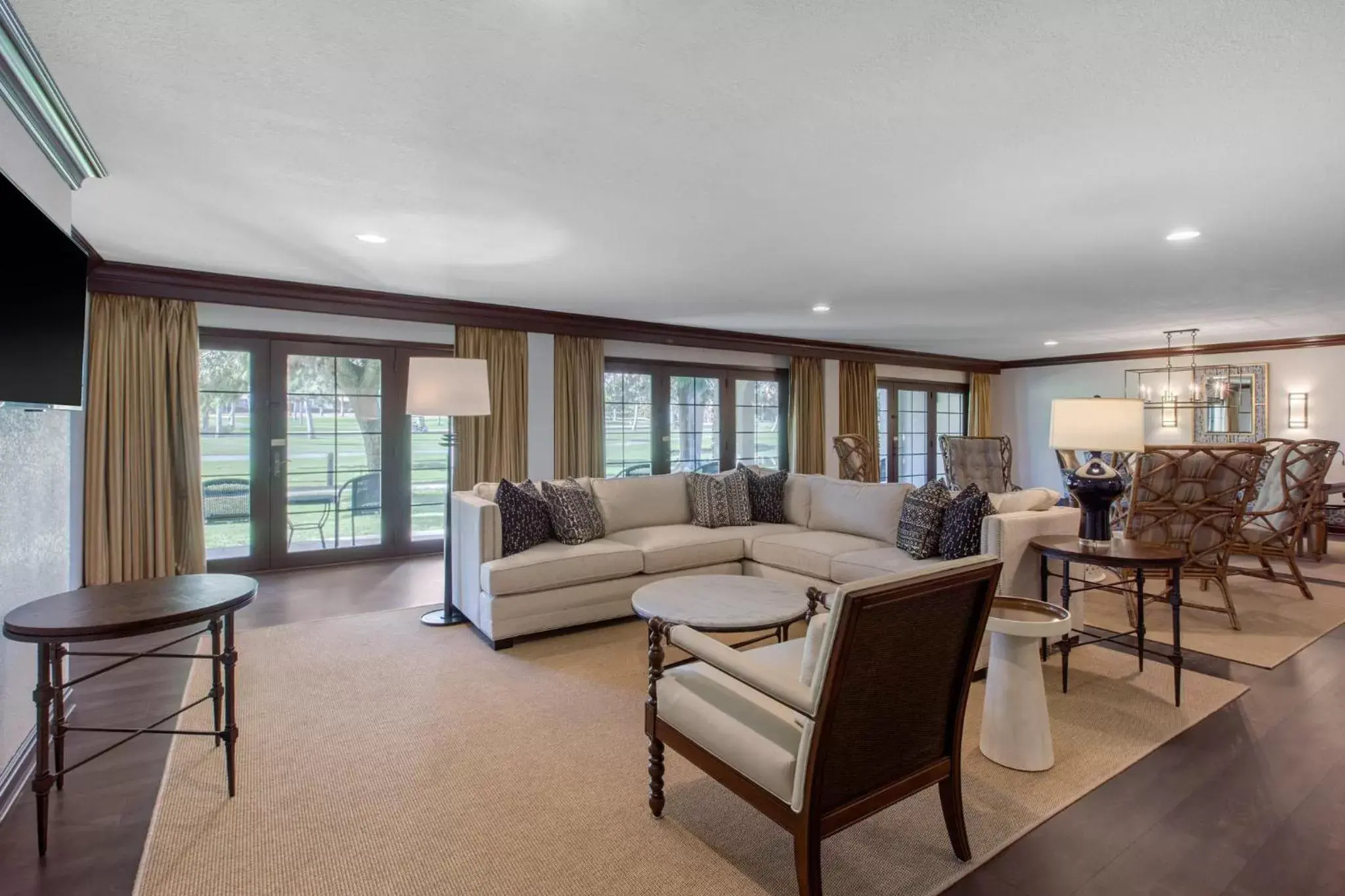 Photo of the whole room, Seating Area in Omni Rancho Las Palmas Resort & Spa