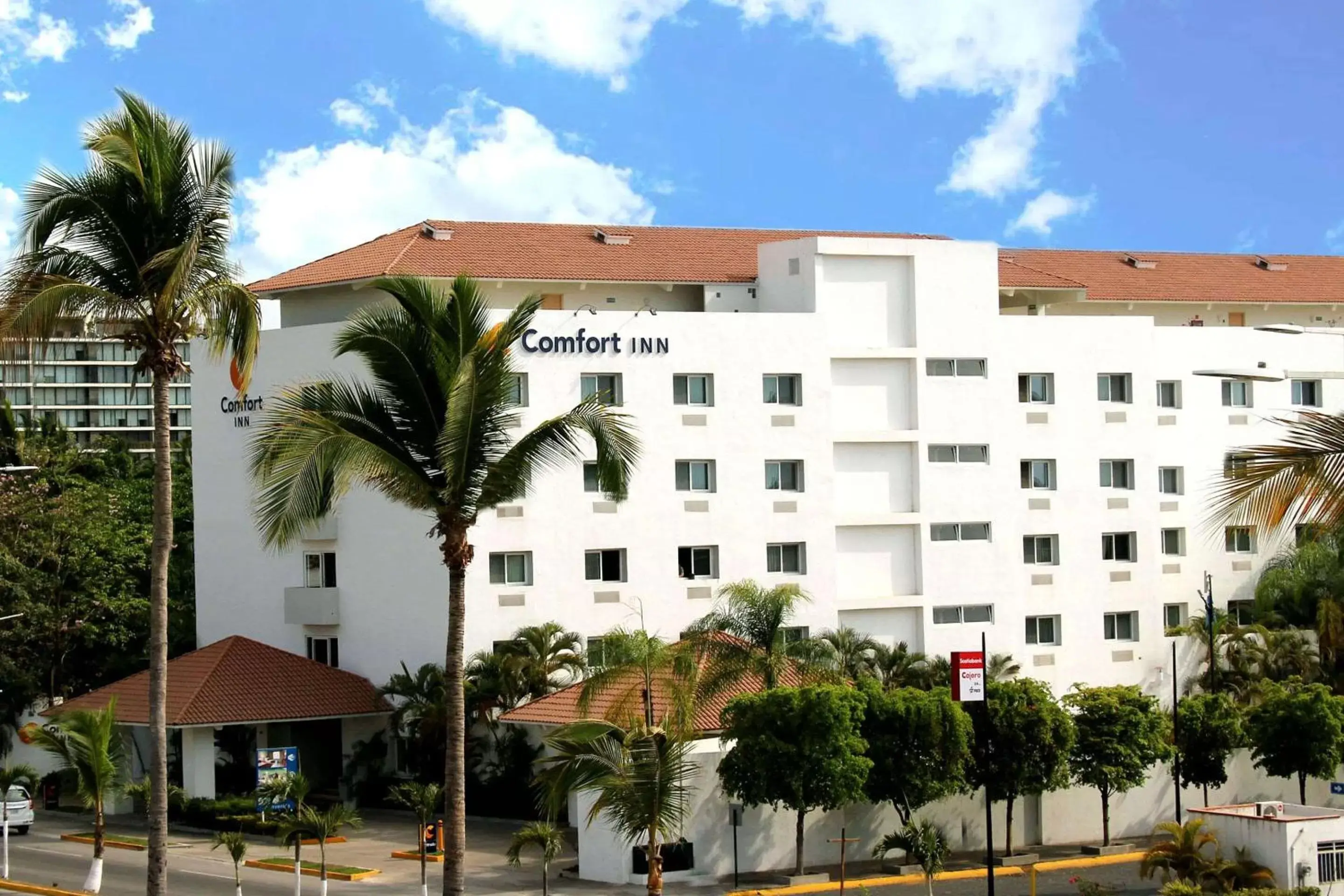 Property building in Comfort Inn Puerto Vallarta
