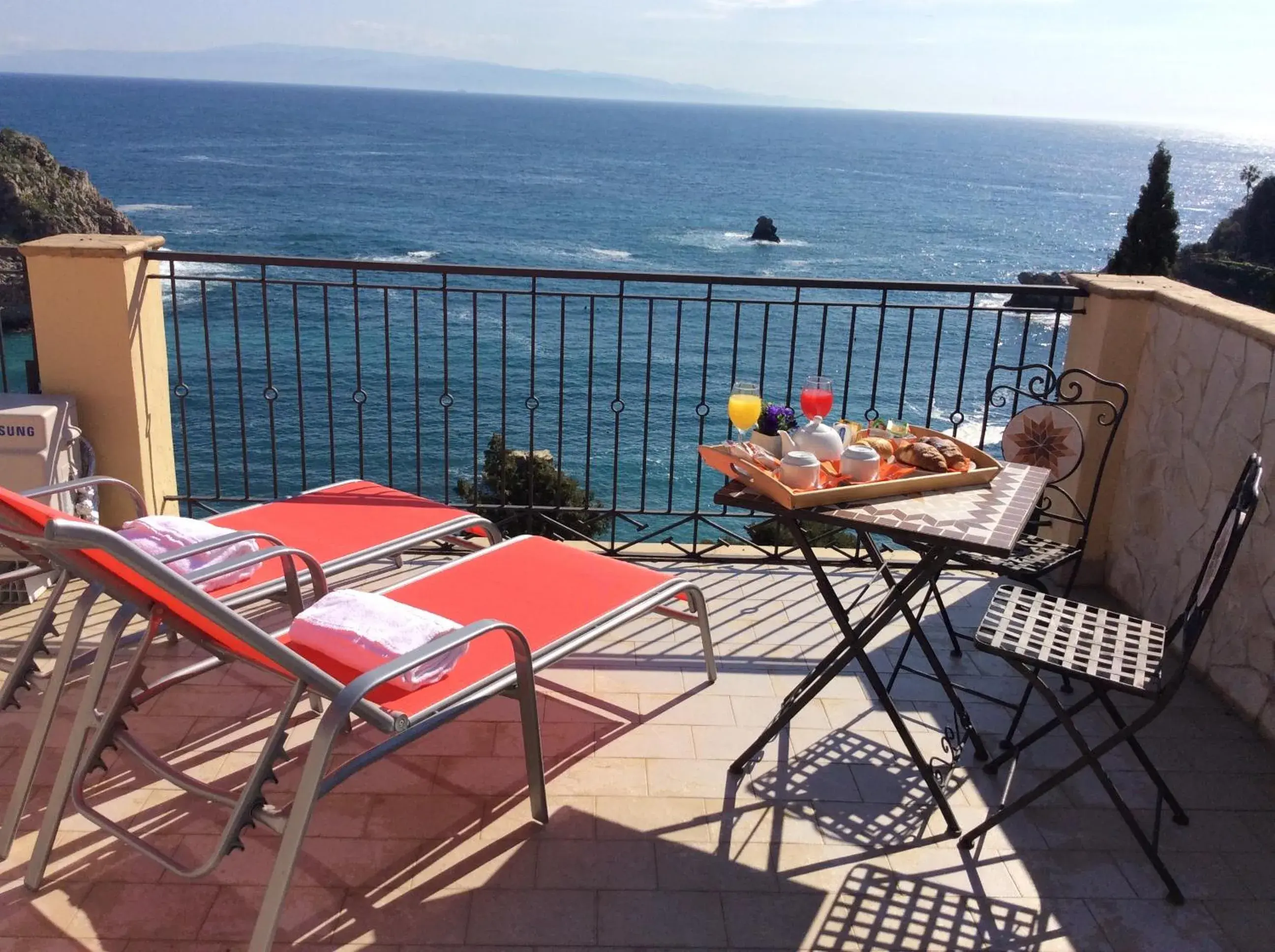 Balcony/Terrace in Jonic Hotel Mazzarò