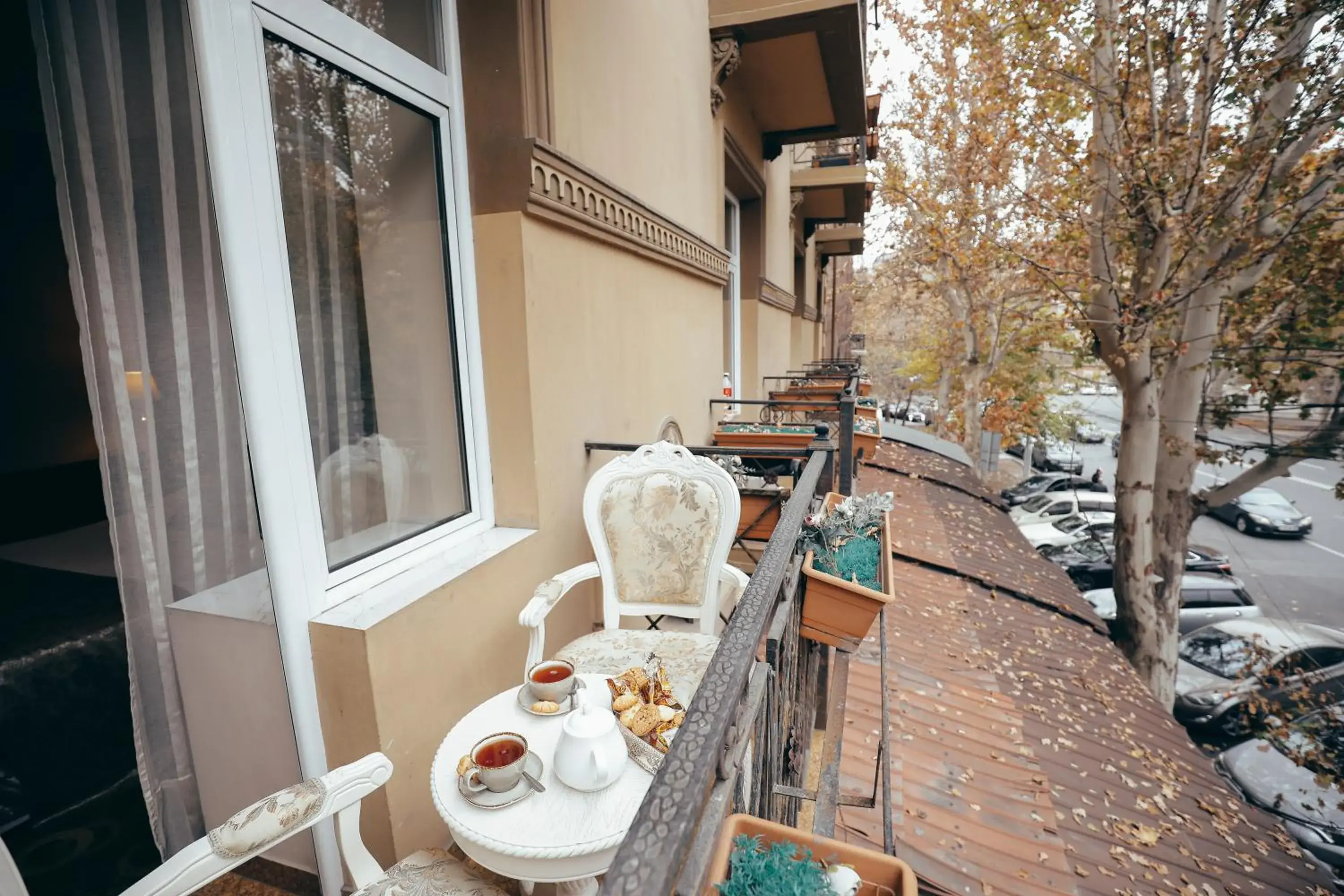 Balcony/Terrace in Imperial Palace Hotel