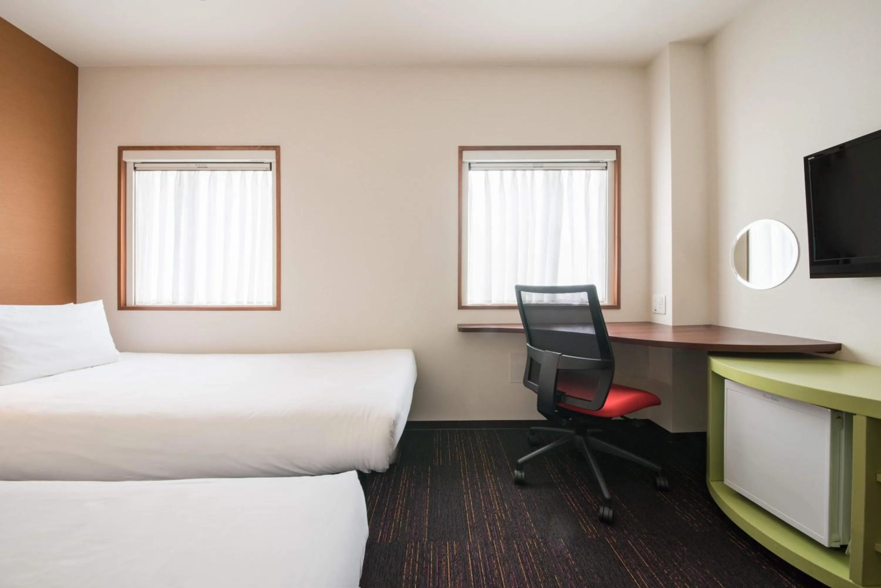 Bed in the b akasaka