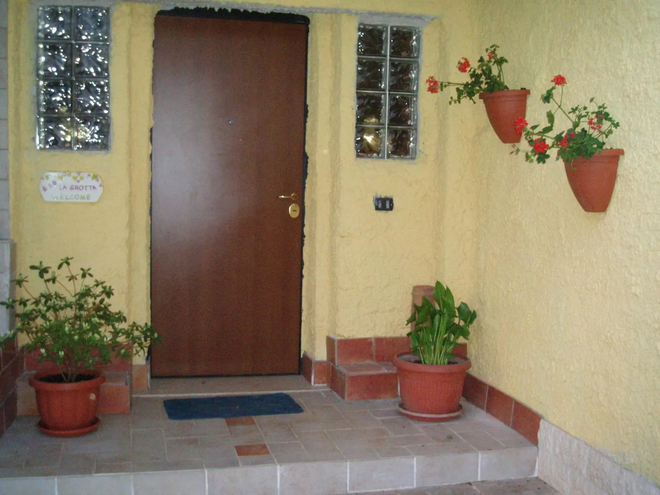 Facade/entrance in LA GROTTA Bed and Breakfast e Affittacamere