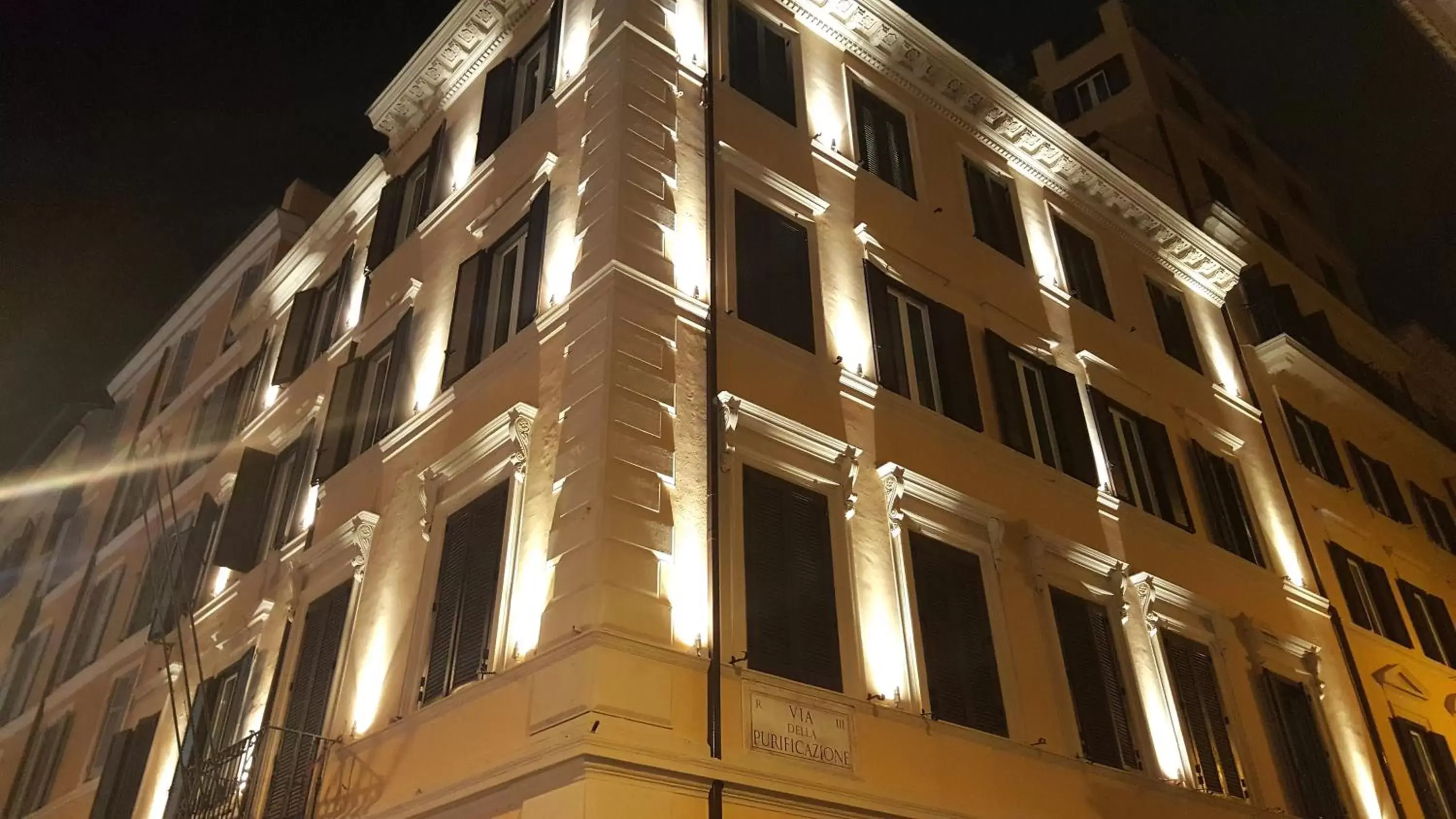 Property Building in Hotel Barocco