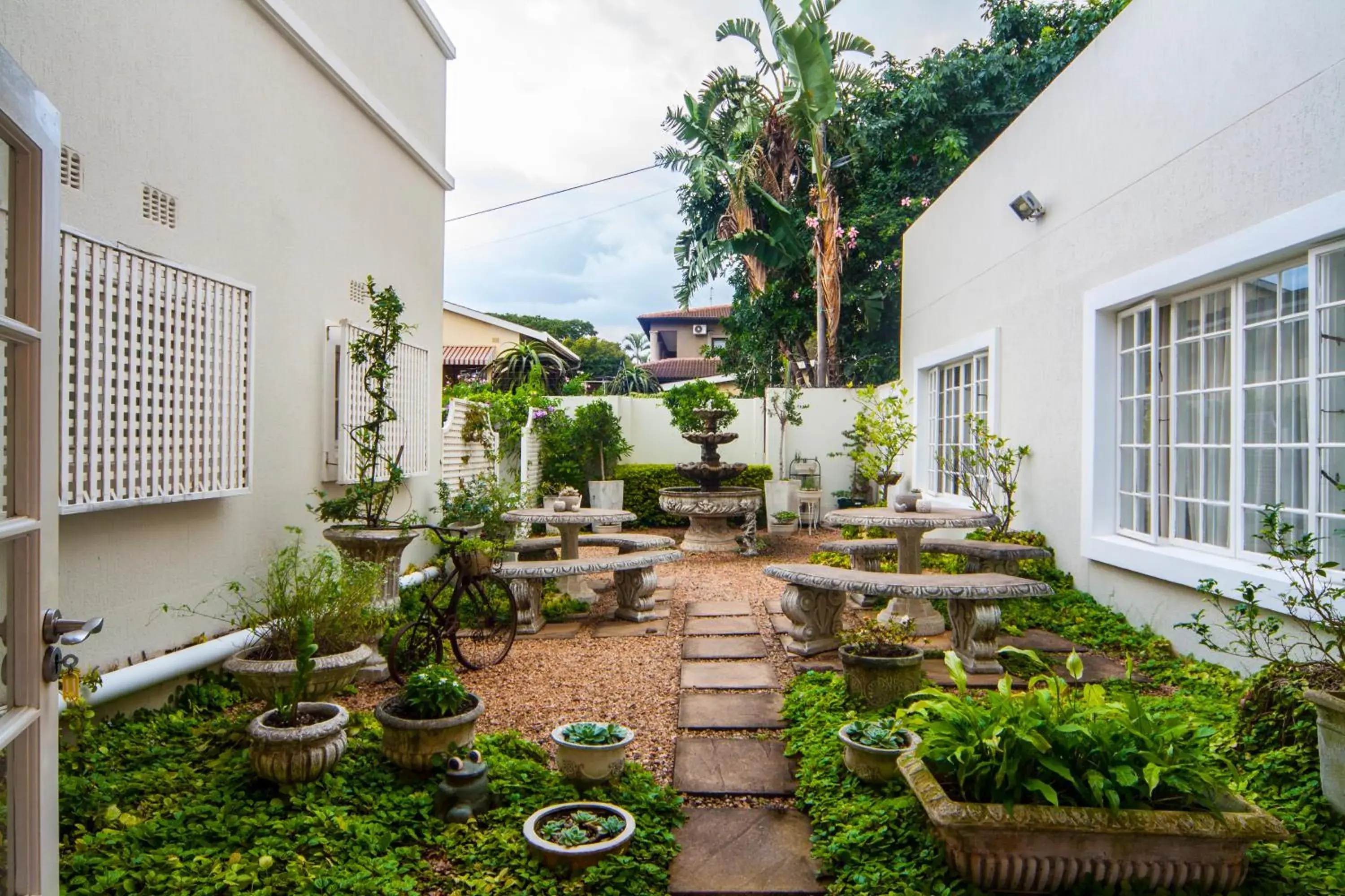 Garden, Patio/Outdoor Area in Sandals Guest House