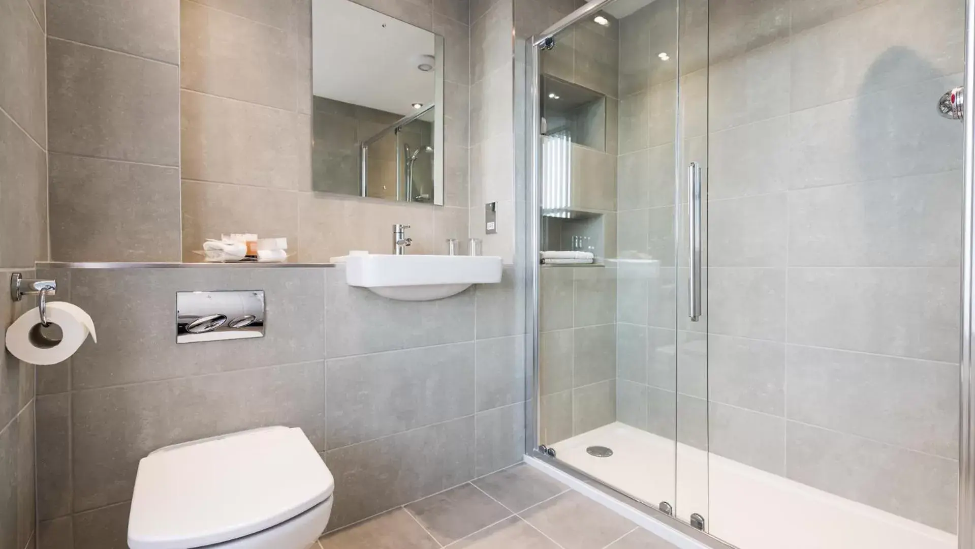 Bathroom in The Imperial Hotel