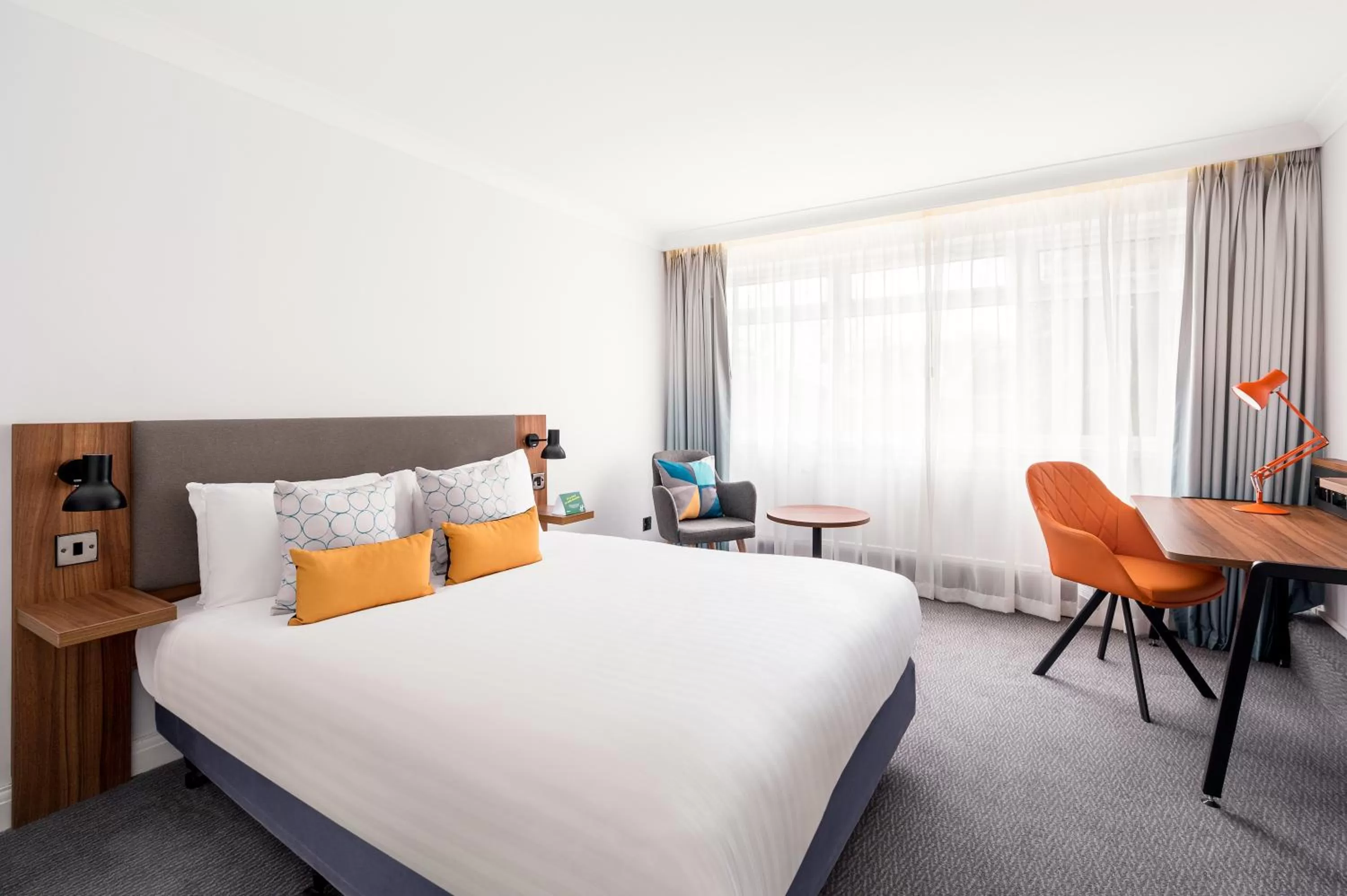 Bed in Holiday Inn Birmingham M6, Jct7 by IHG