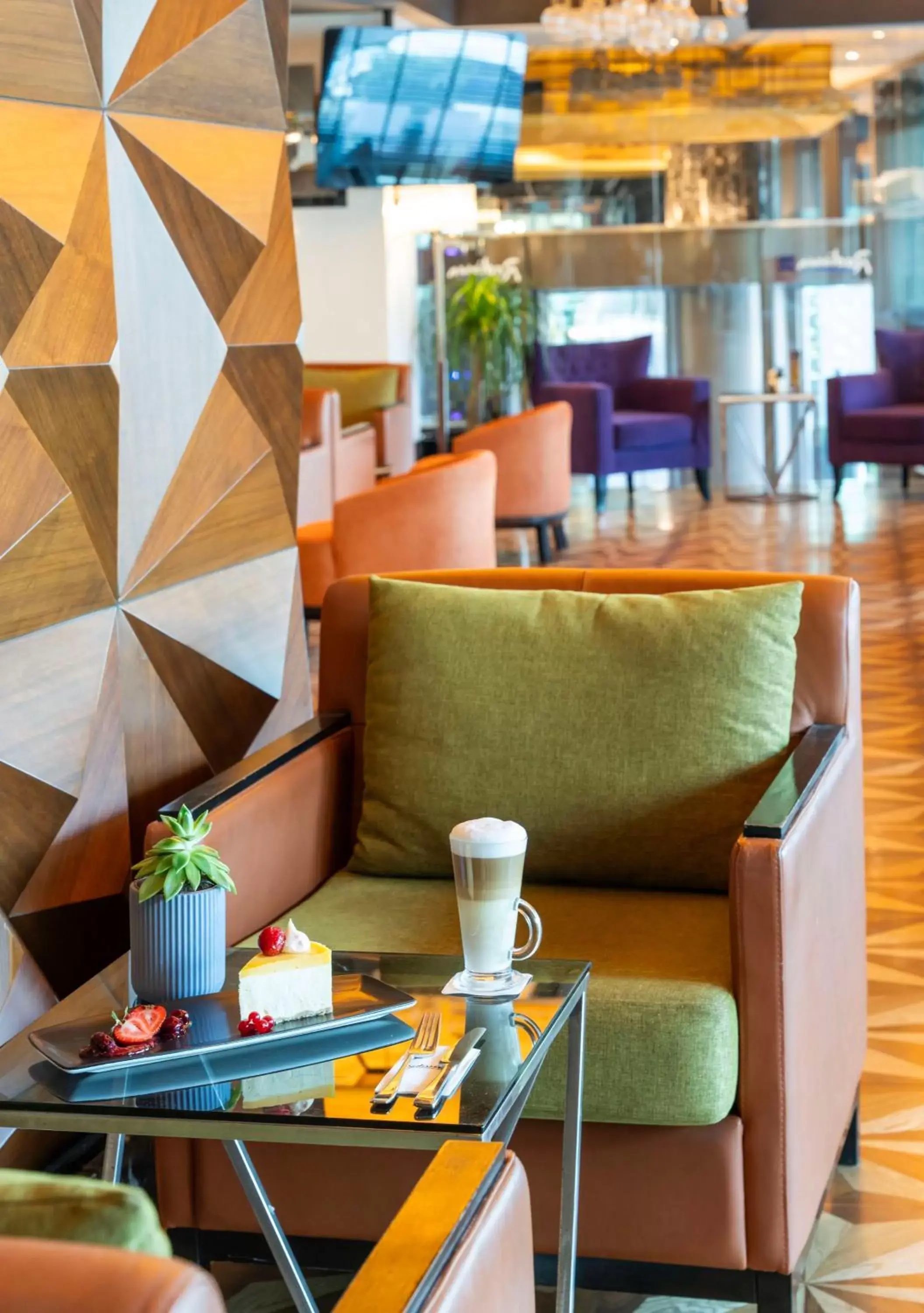 Lounge or bar in Radisson Blu Hotel Istanbul Pera