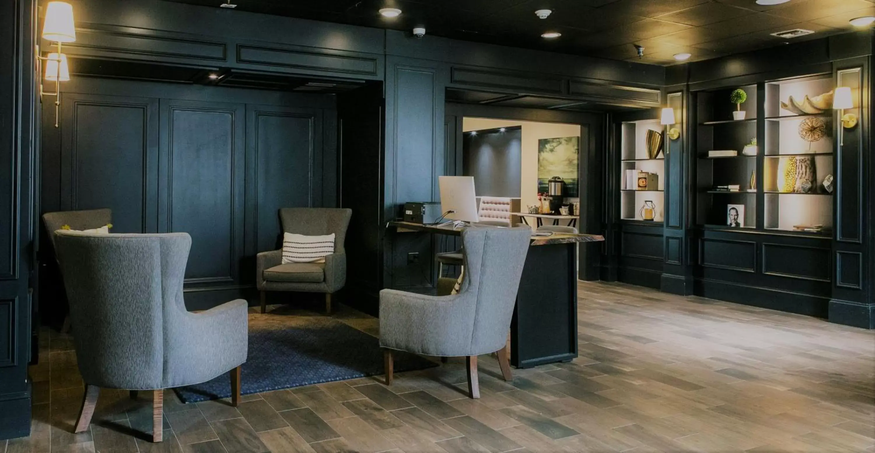 Lobby or reception, Seating Area in Grand Hilton Head Inn, Ascend Hotel Collection