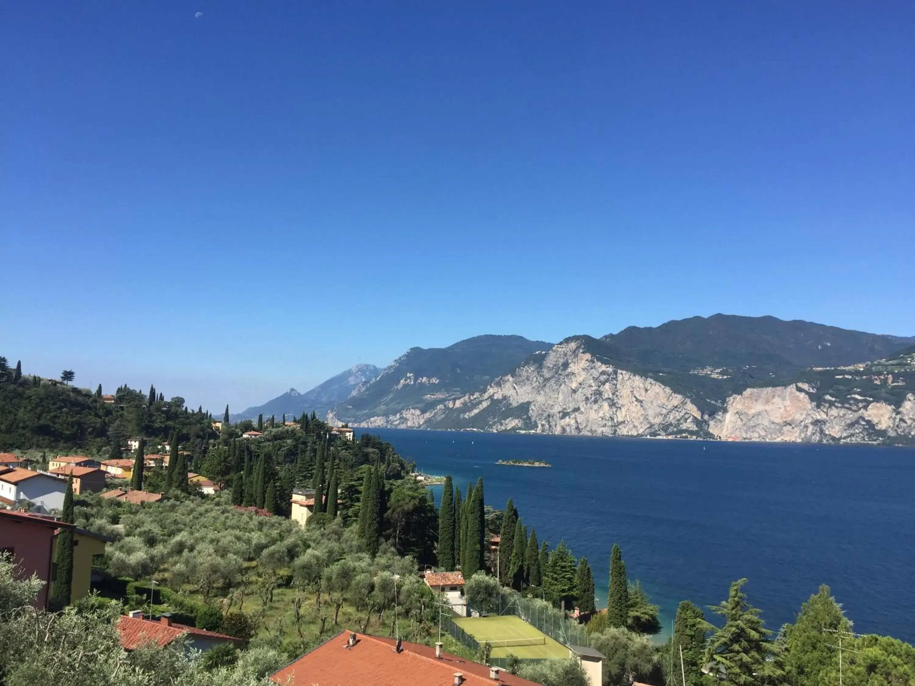 Mountain View in Villa Emma Malcesine