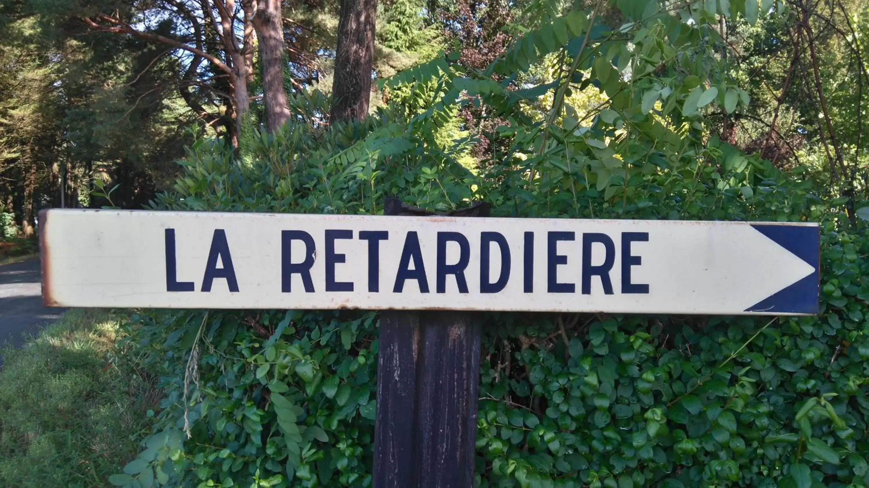 Logo/Certificate/Sign in Le moulin de La Retardière