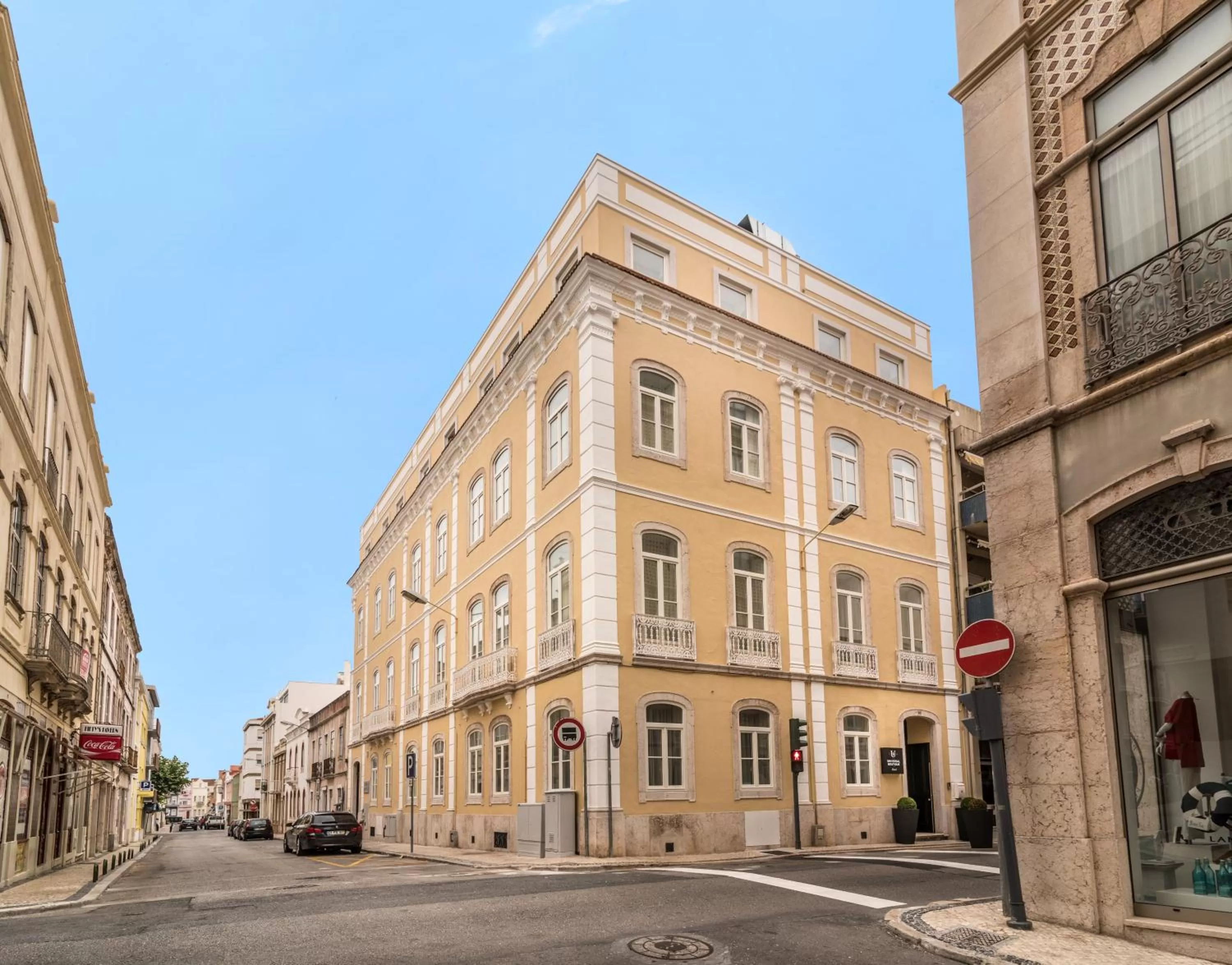 Day in Universal Boutique Hotel