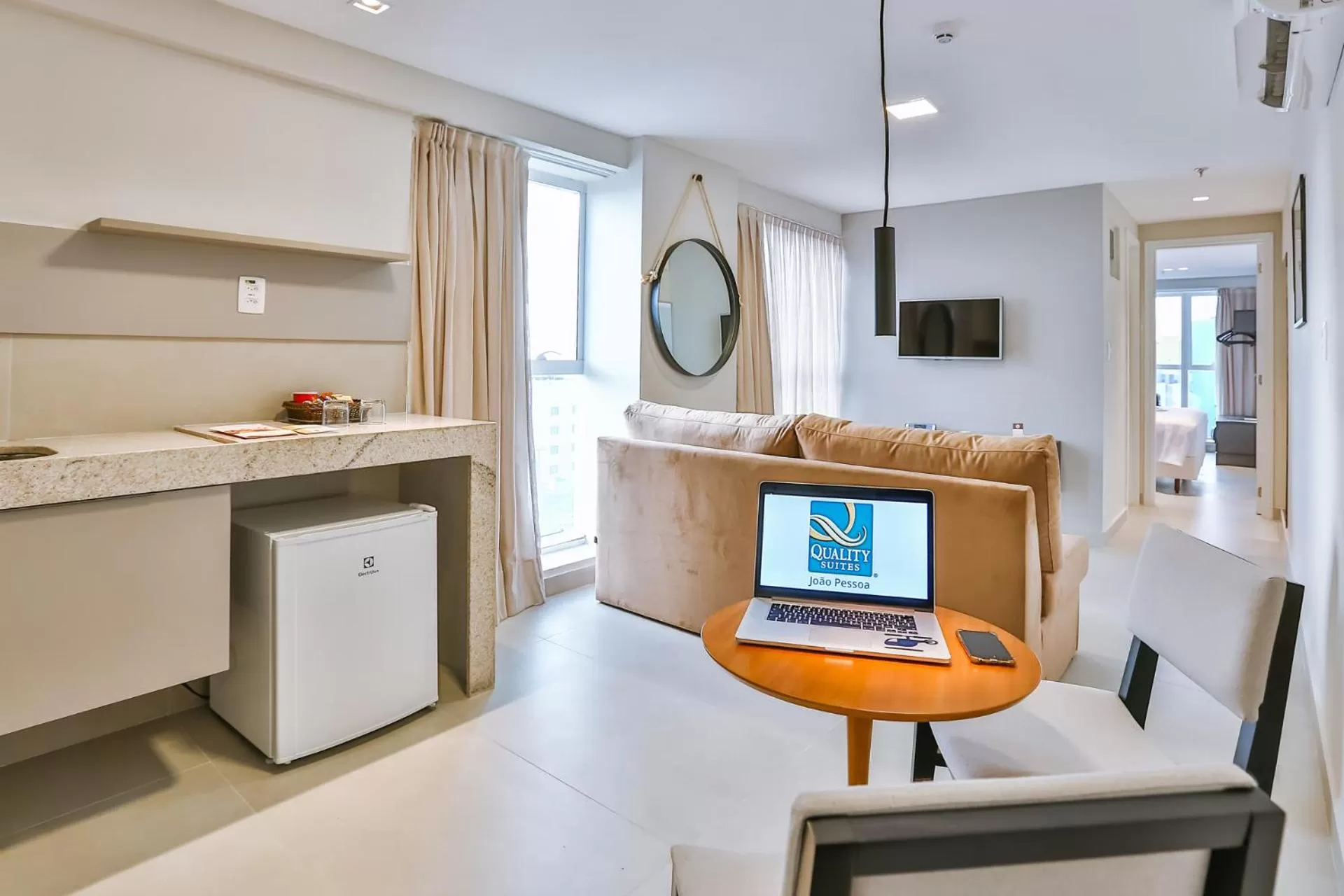 TV and multimedia in Quality Suítes João Pessoa