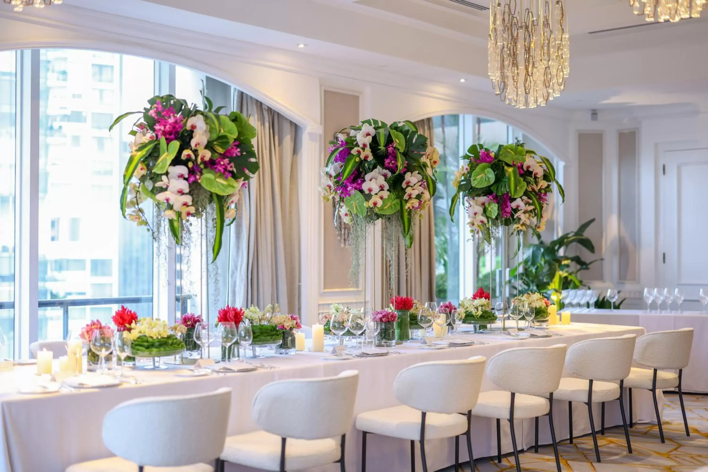 Banquet/Function facilities, Restaurant/Places to Eat in Four Seasons Hotel Singapore