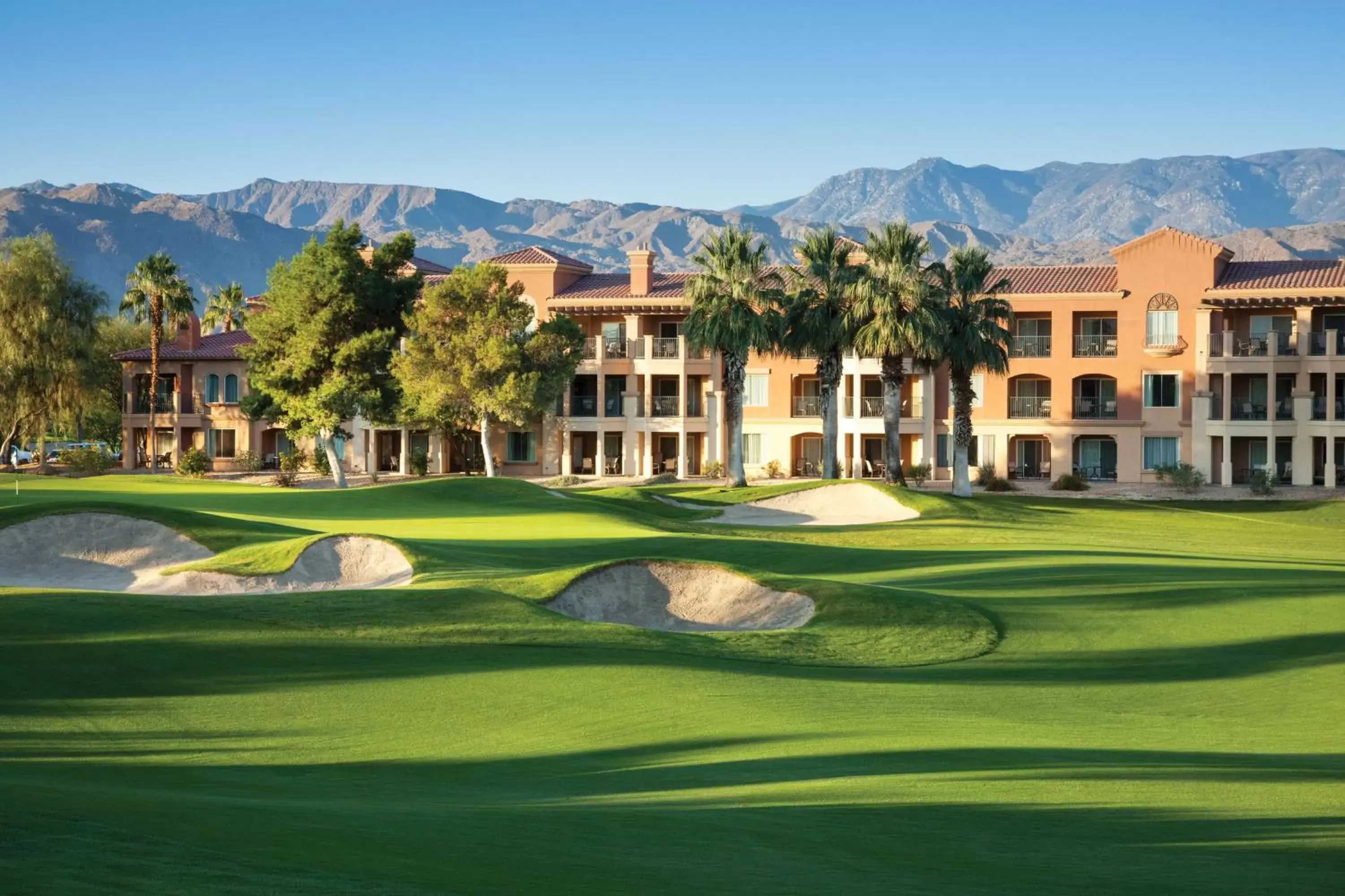 Property building, Golf in Marriott's Shadow Ridge I - The Villages