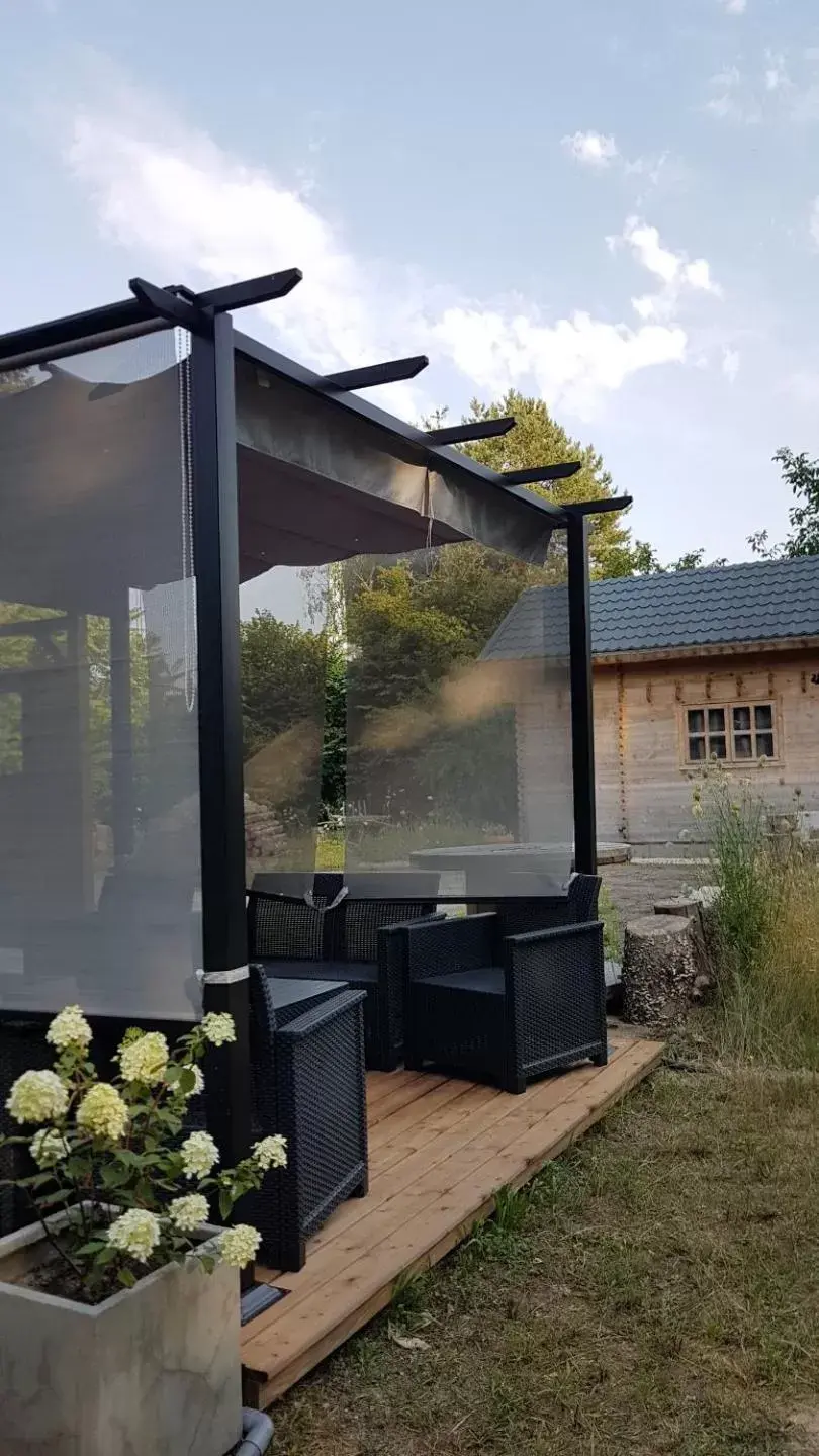 Patio, Property Building in Le Clos des Écureuils