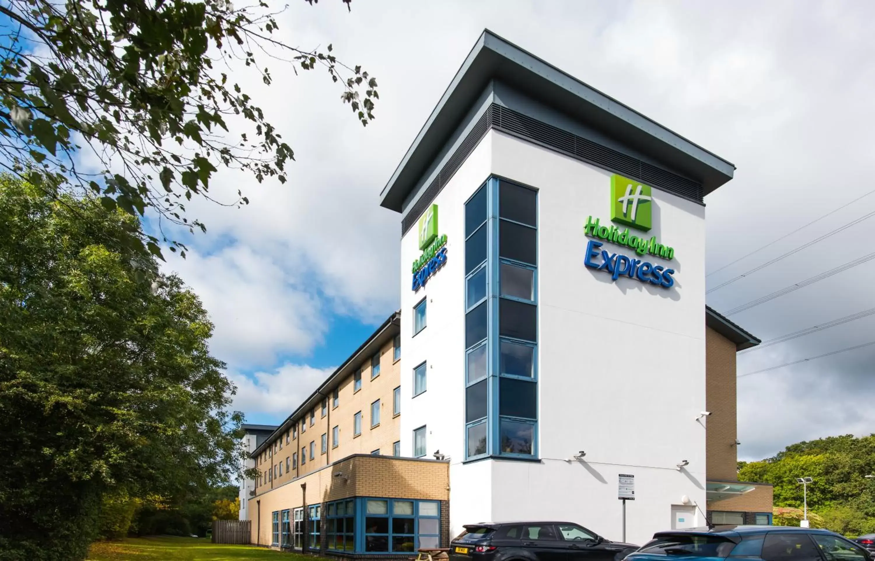 Property Building in Holiday Inn Express Swindon West, an IHG Hotel