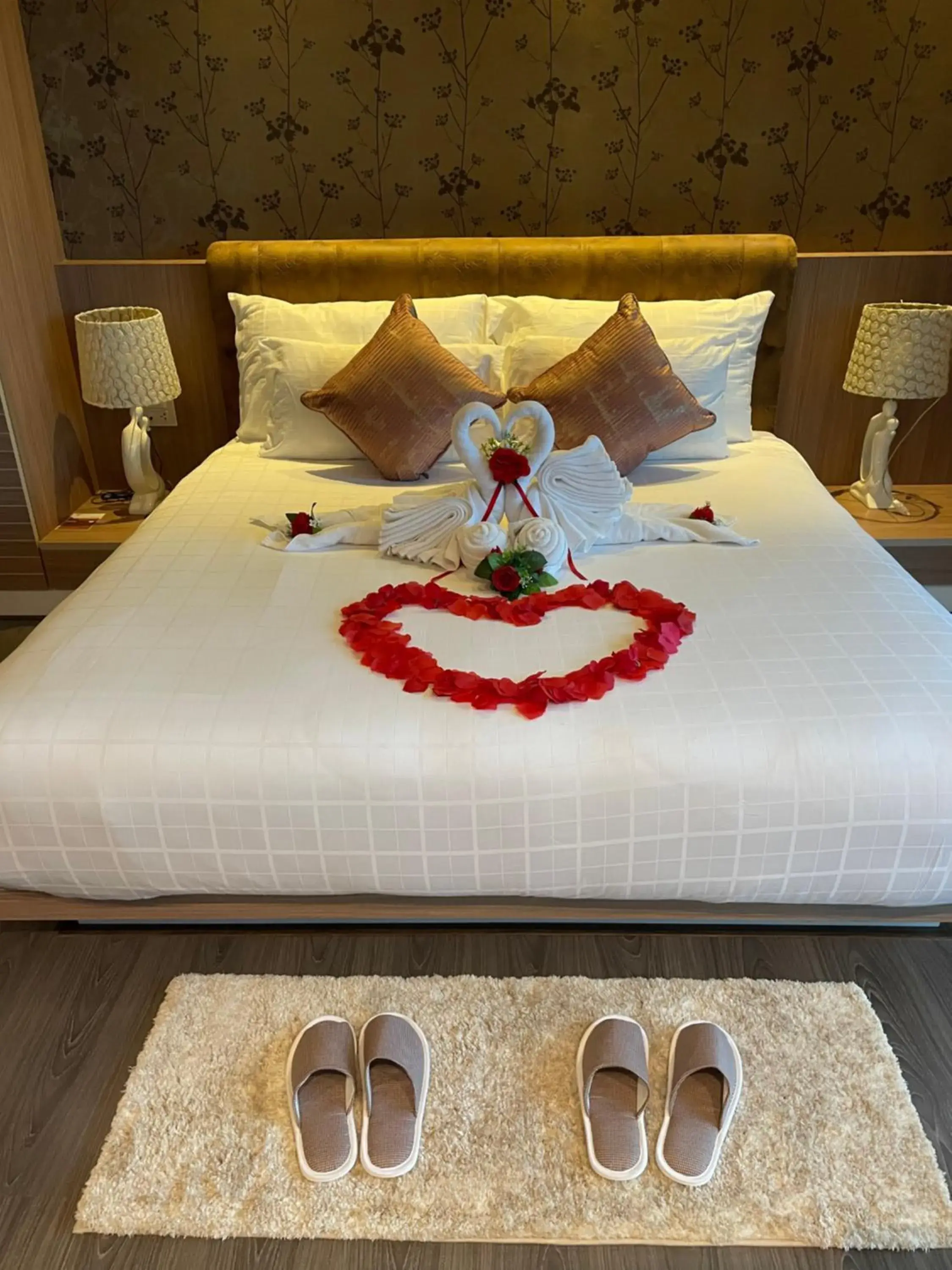 Bed in Tonaoi Grand Hotel Bed in Tonaoi Grand Hotel