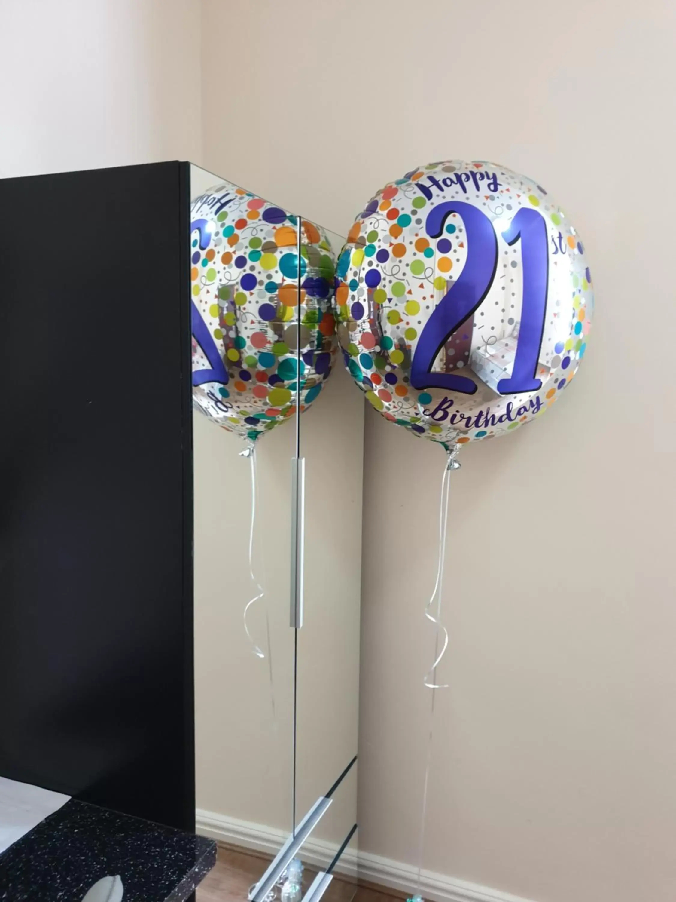 Decorative detail in The Winter Garden Suites Decorative detail in The Winter Garden Suites