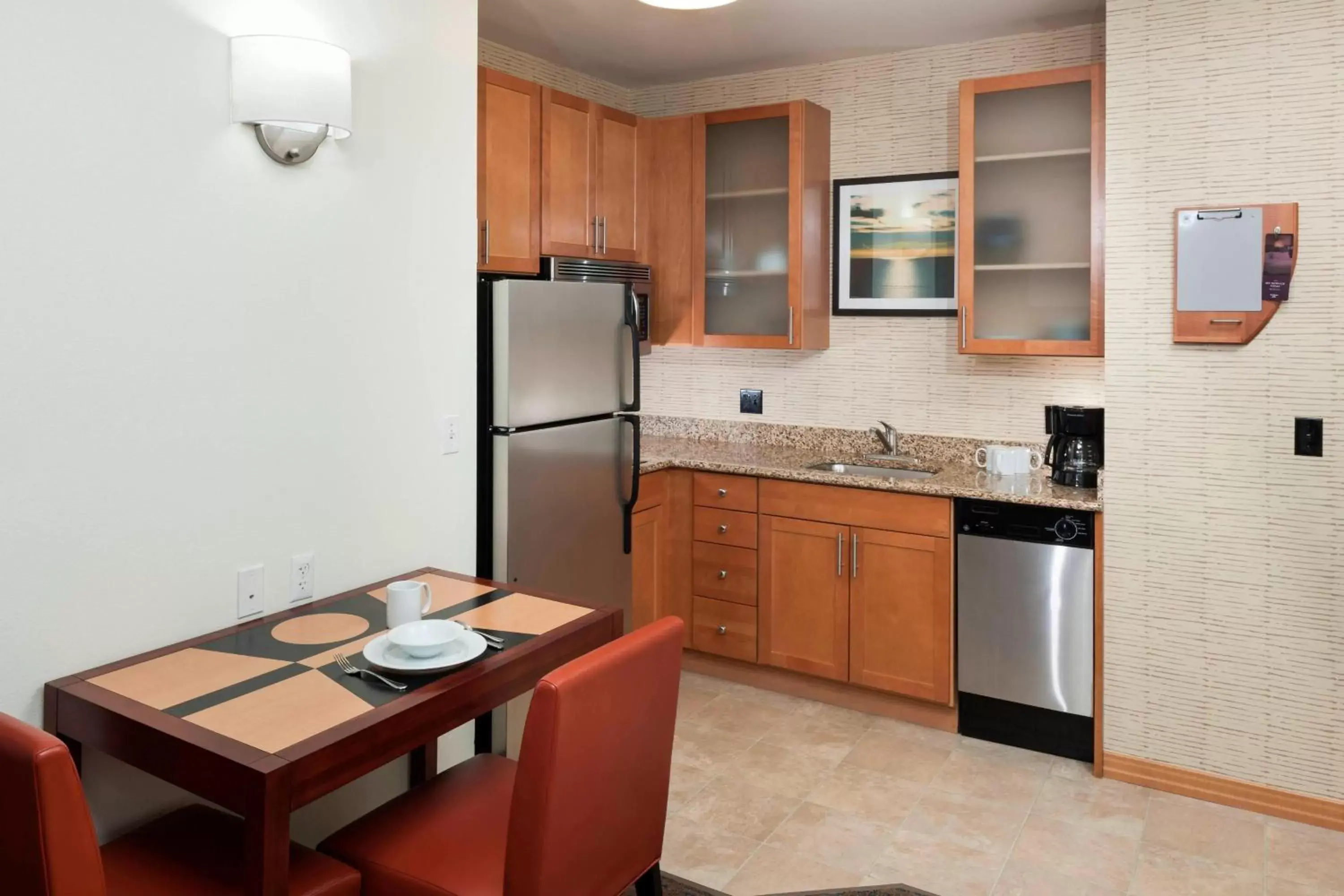 Kitchen or kitchenette, Kitchen/Kitchenette in Residence Inn by Marriott Chicago Lake Forest/Mettawa