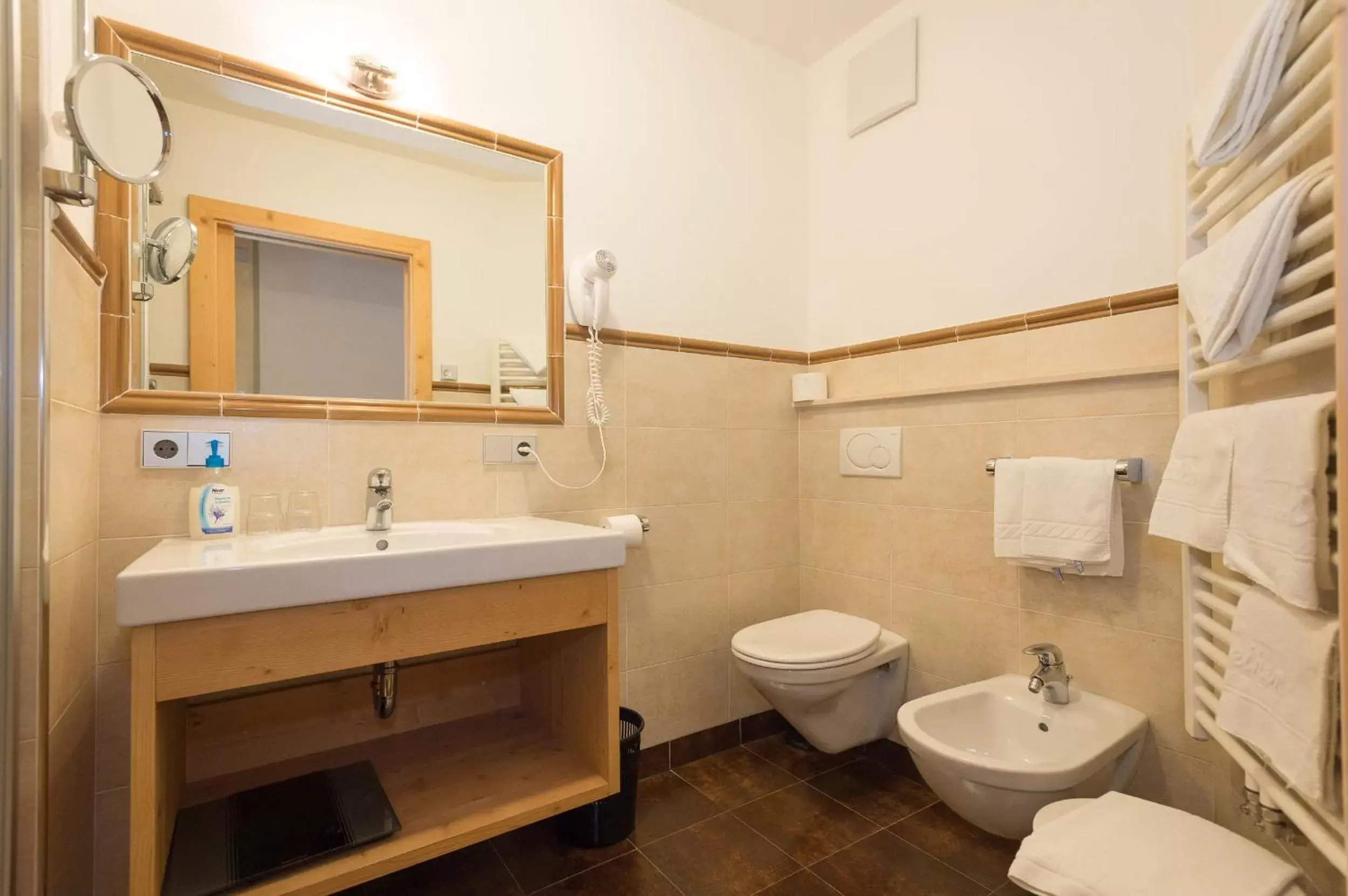 Bathroom in Hotel Weiher Green Lake