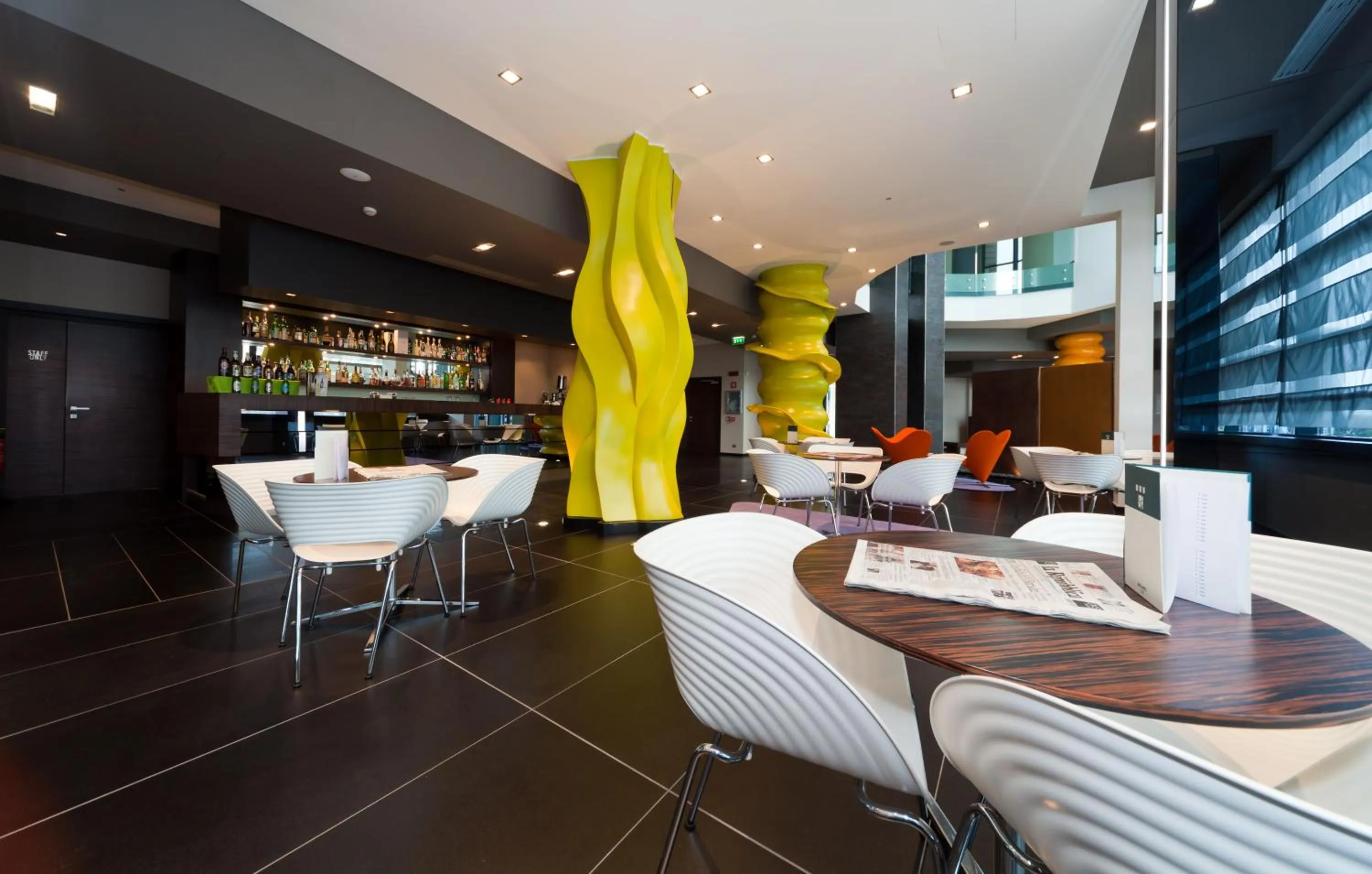 Restaurant/places to eat in RMH MODENA DES ARTS