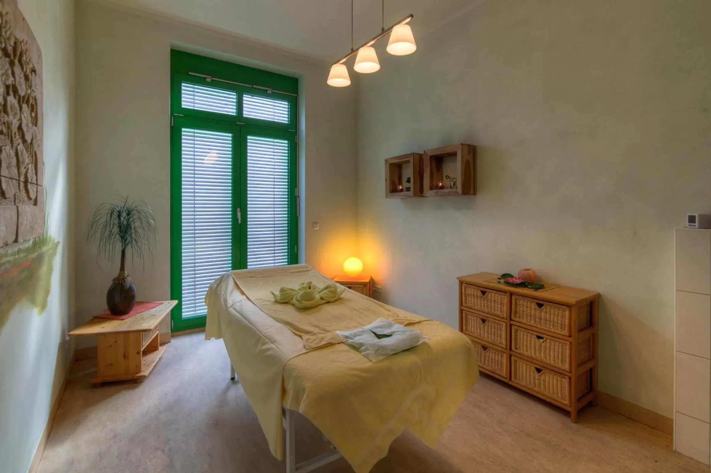 Massage, Bed in Sport- & Vital-Resort Neuer Hennings Hof