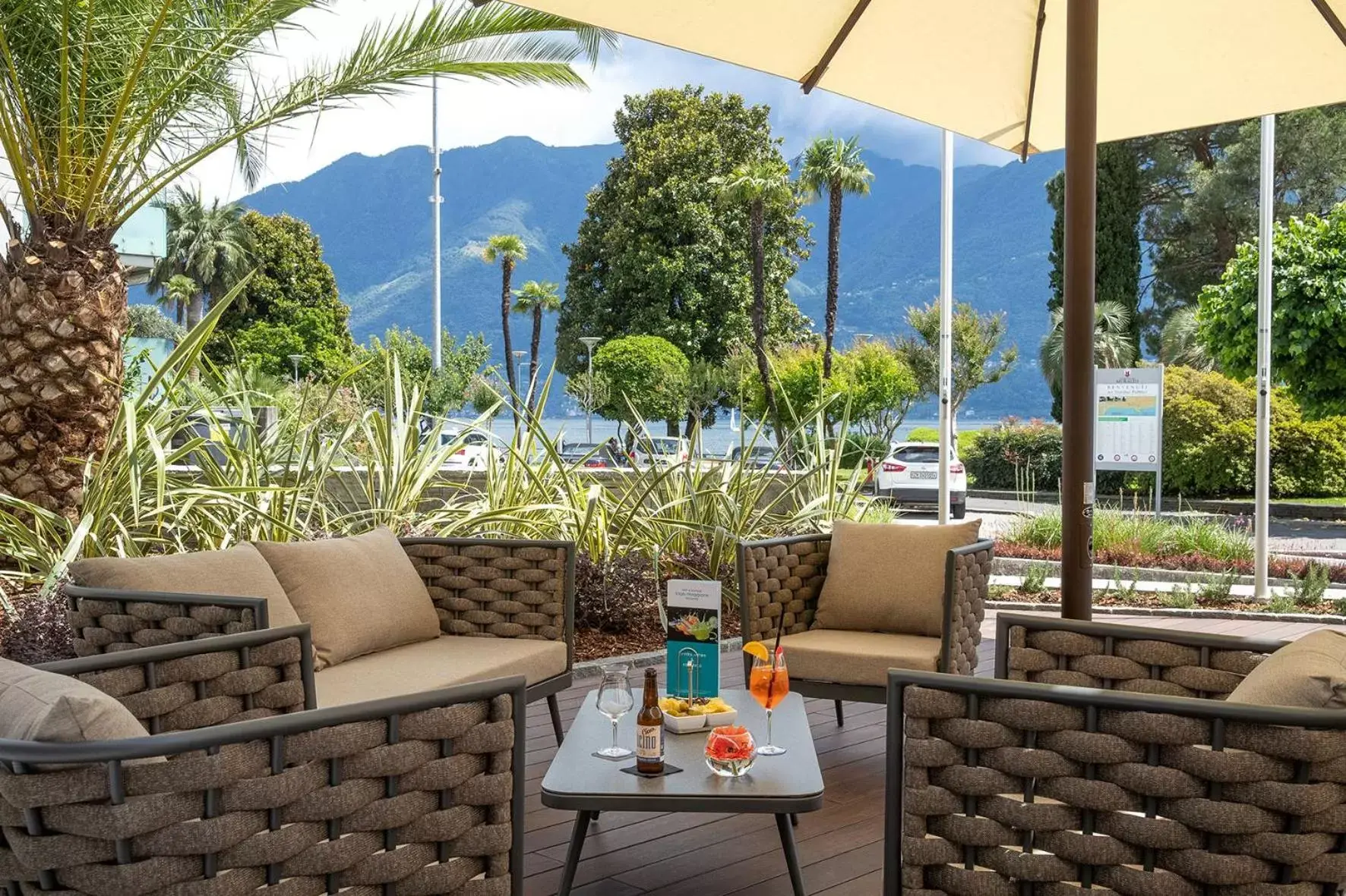 Lounge or bar in Hotel Lago Maggiore - Welcome!