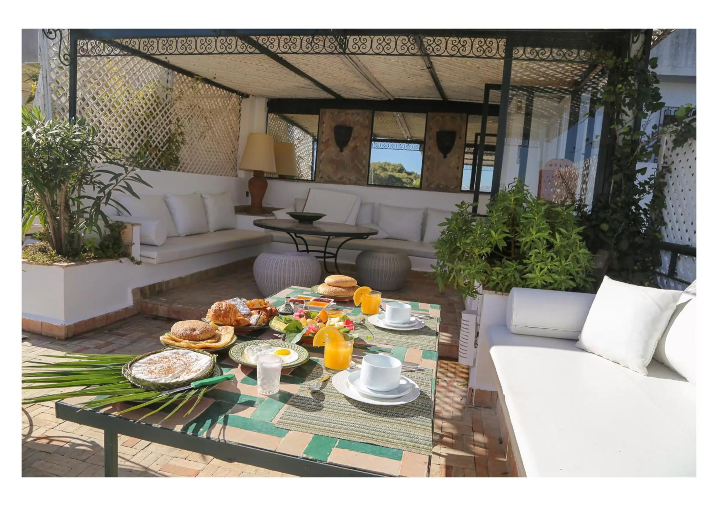 Breakfast in La Maison de Tanger