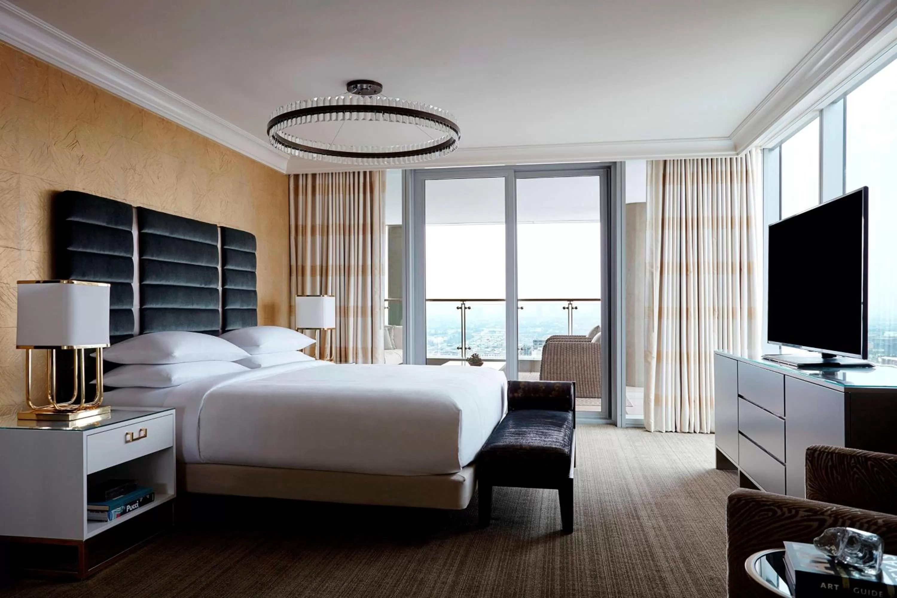 Bedroom, Bed in Marriott Marquis Houston